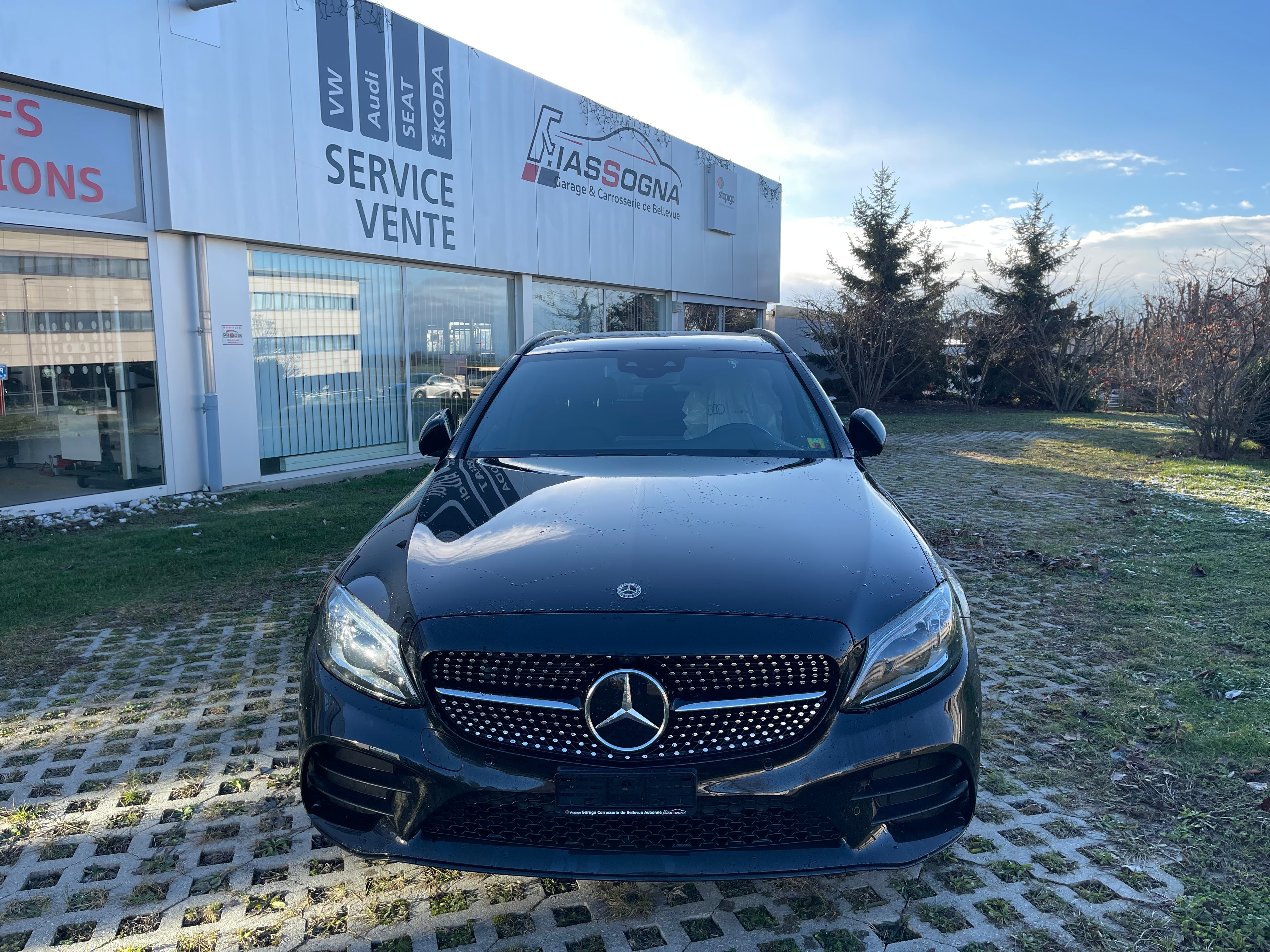 MERCEDES-BENZ C 200 AMG Line 4matic Combi