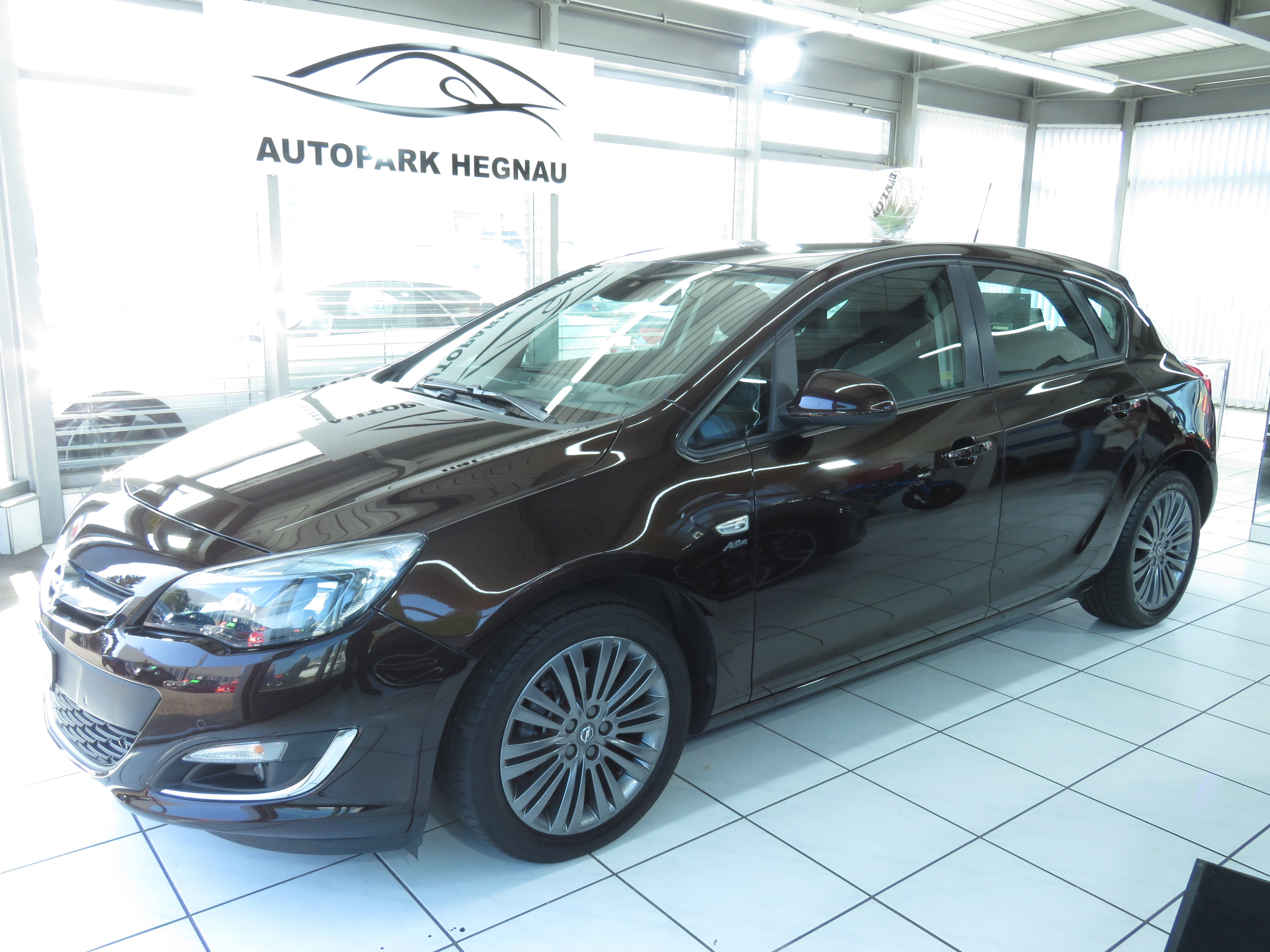 OPEL Astra 1.4i 16V Turbo Active Edition Automatic