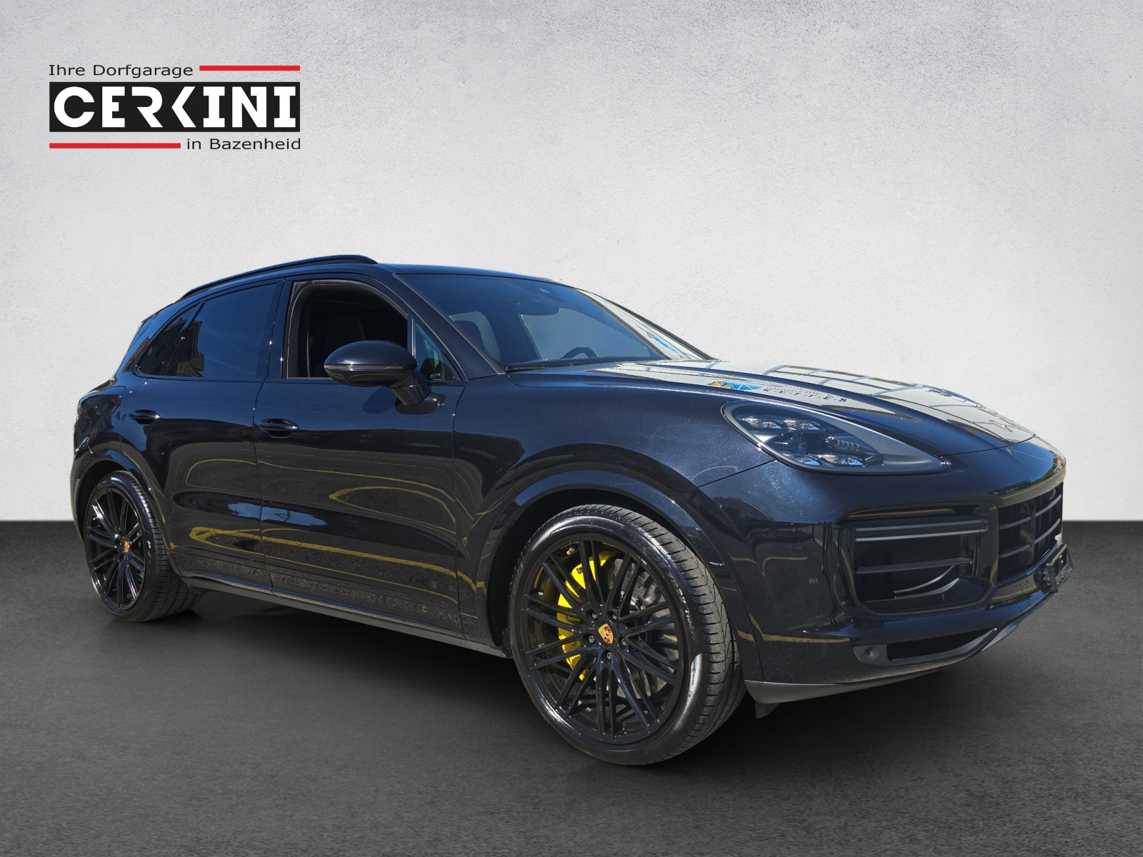 PORSCHE Cayenne Turbo