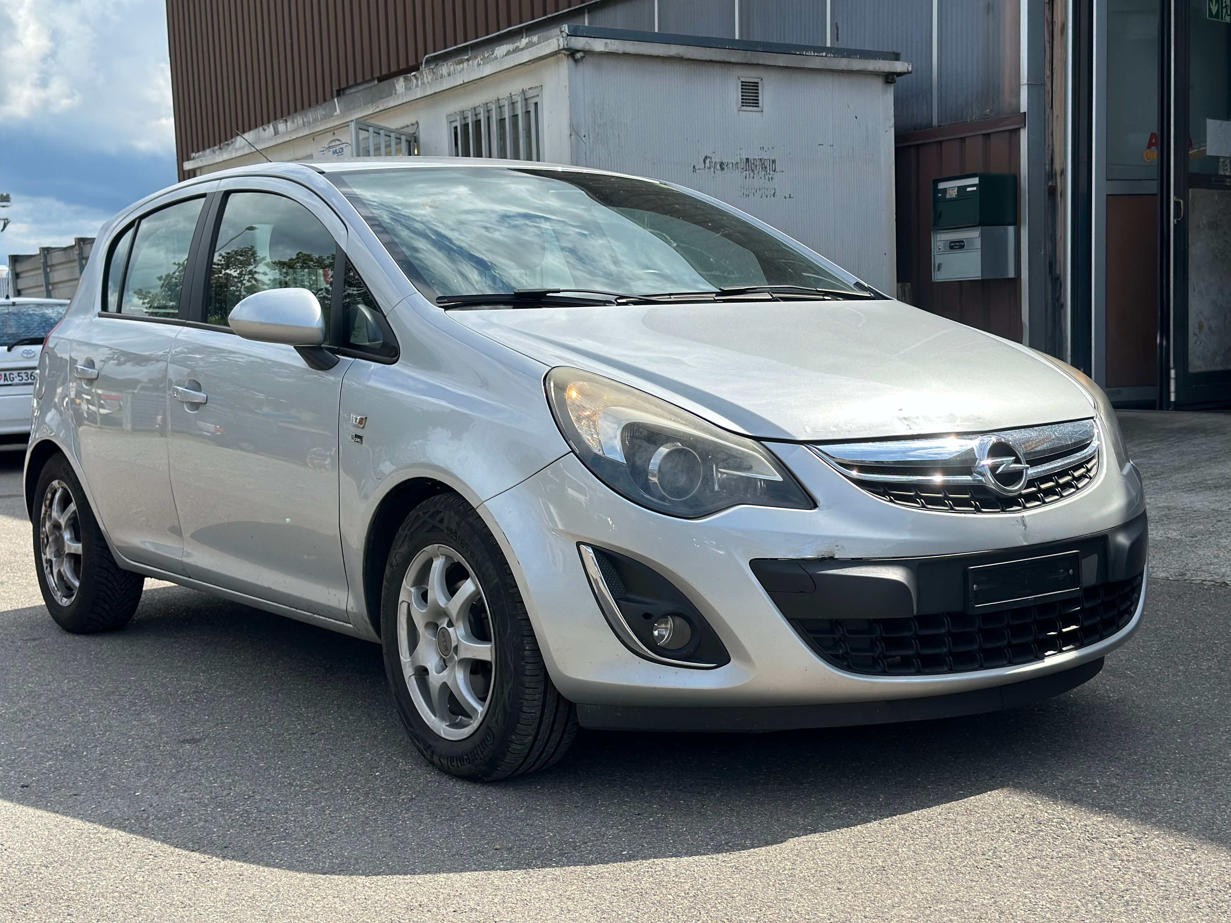 OPEL Corsa 1.4 TP Anniversary Edition