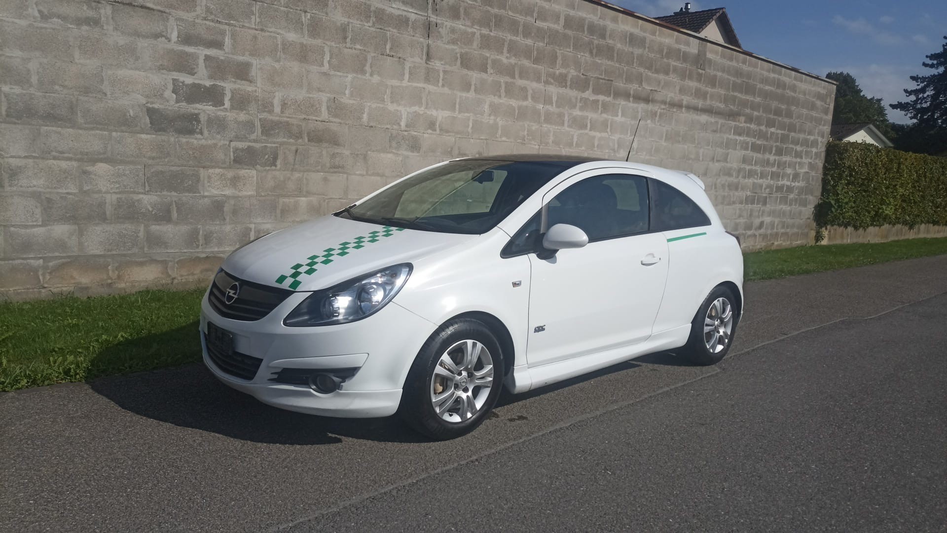 OPEL Corsa 1.4 TP Anniversary