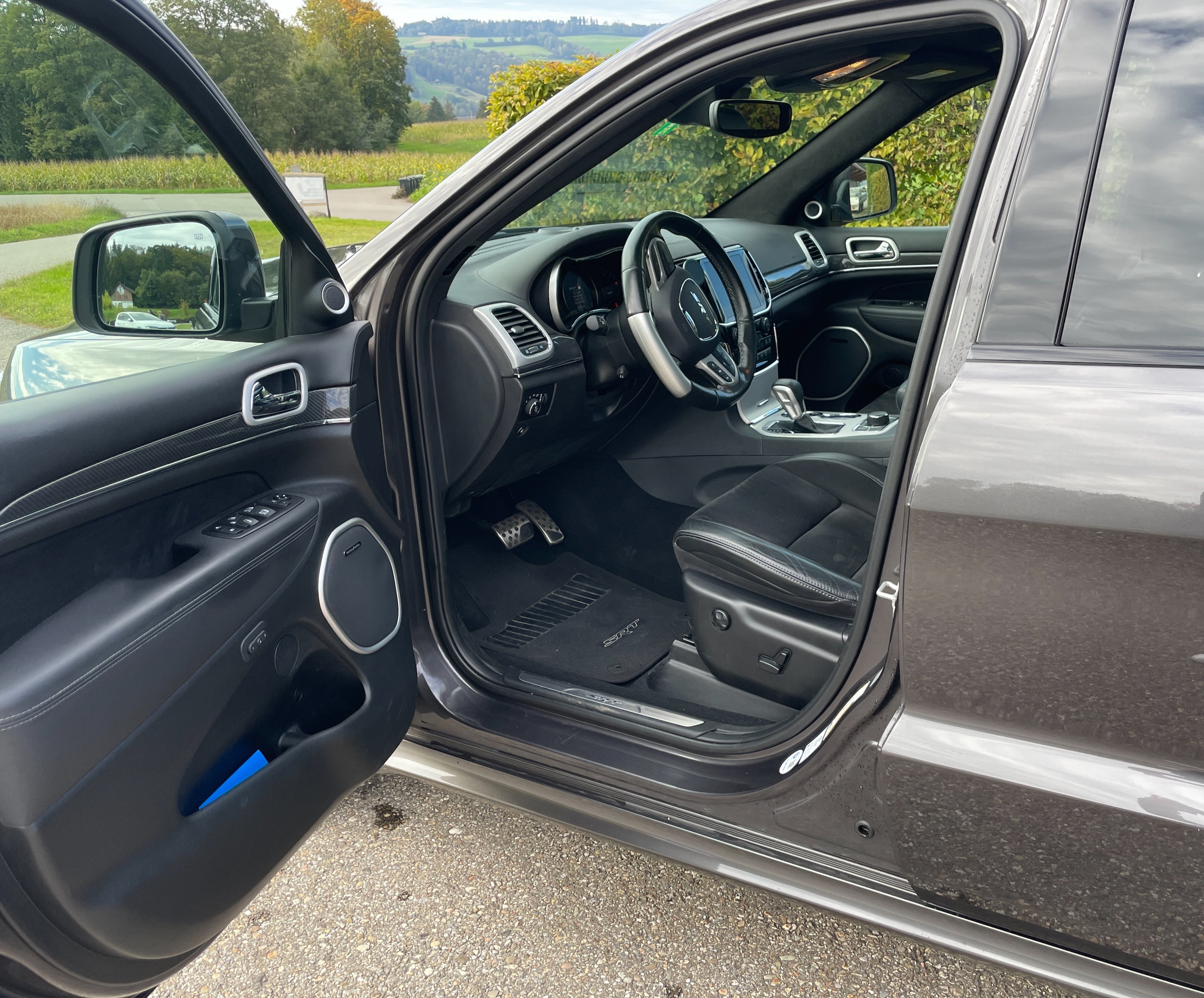 JEEP Grand Cherokee 6.4 V8 HEMI SRT8 Automatic