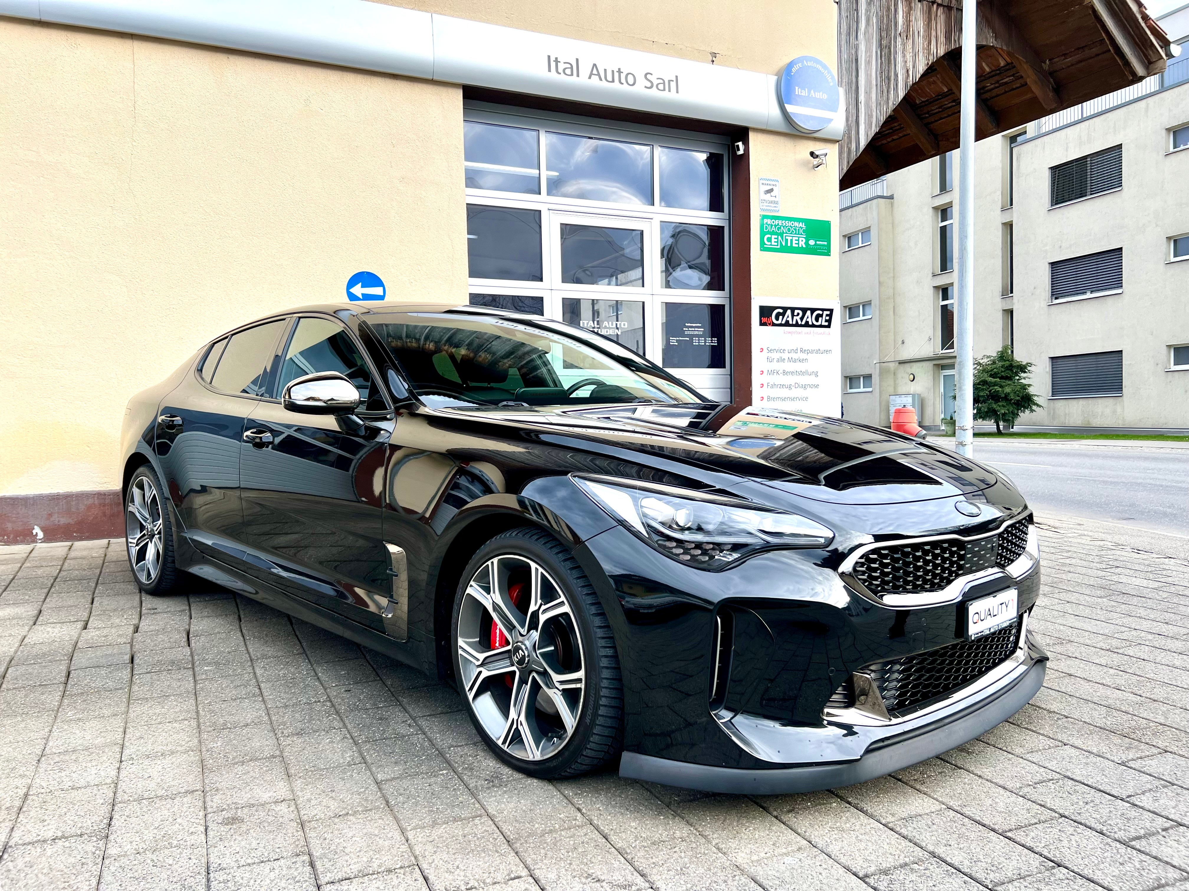 KIA Stinger 3.3 T-GDi GT Automat AWD