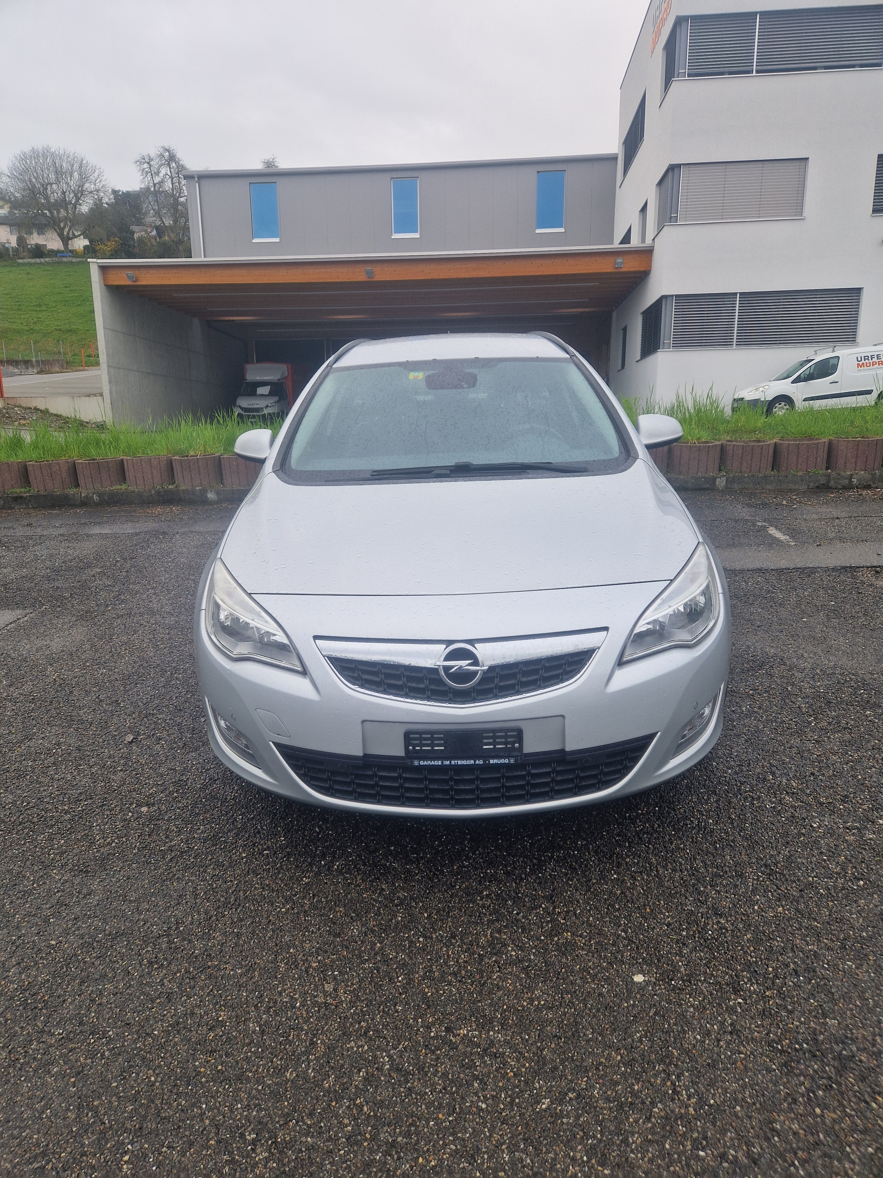 OPEL Astra SportsTourer 1.4i 16V Turbo Cosmo Automatic