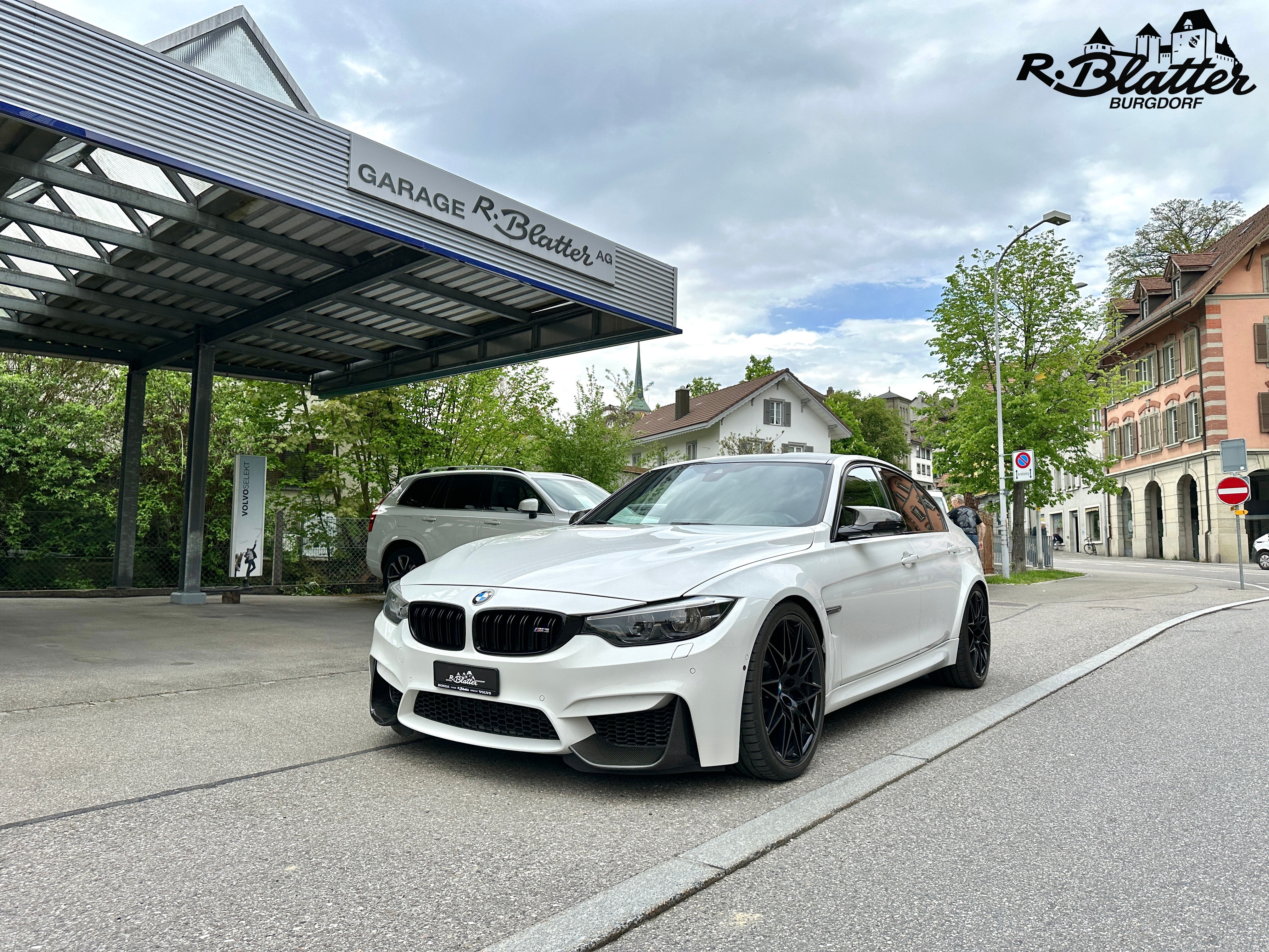 BMW M3 Competition Drivelogic