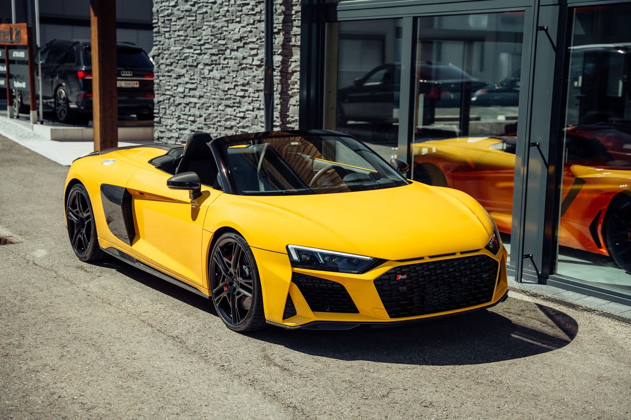 AUDI R8 Spyder performance S-Tronic