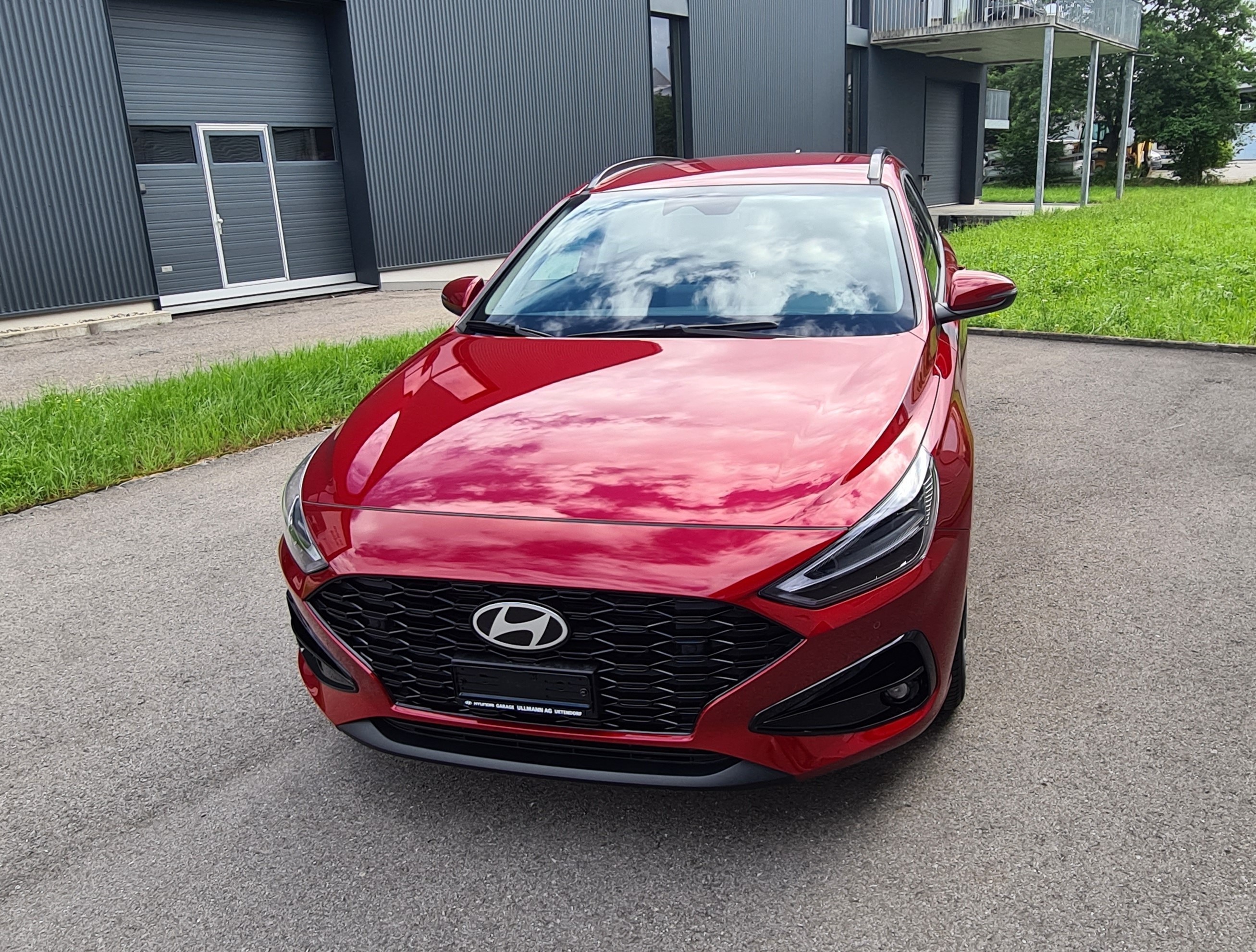 HYUNDAI i30 Wagon 1.5 T-GDi Amplia 48V MH DCT