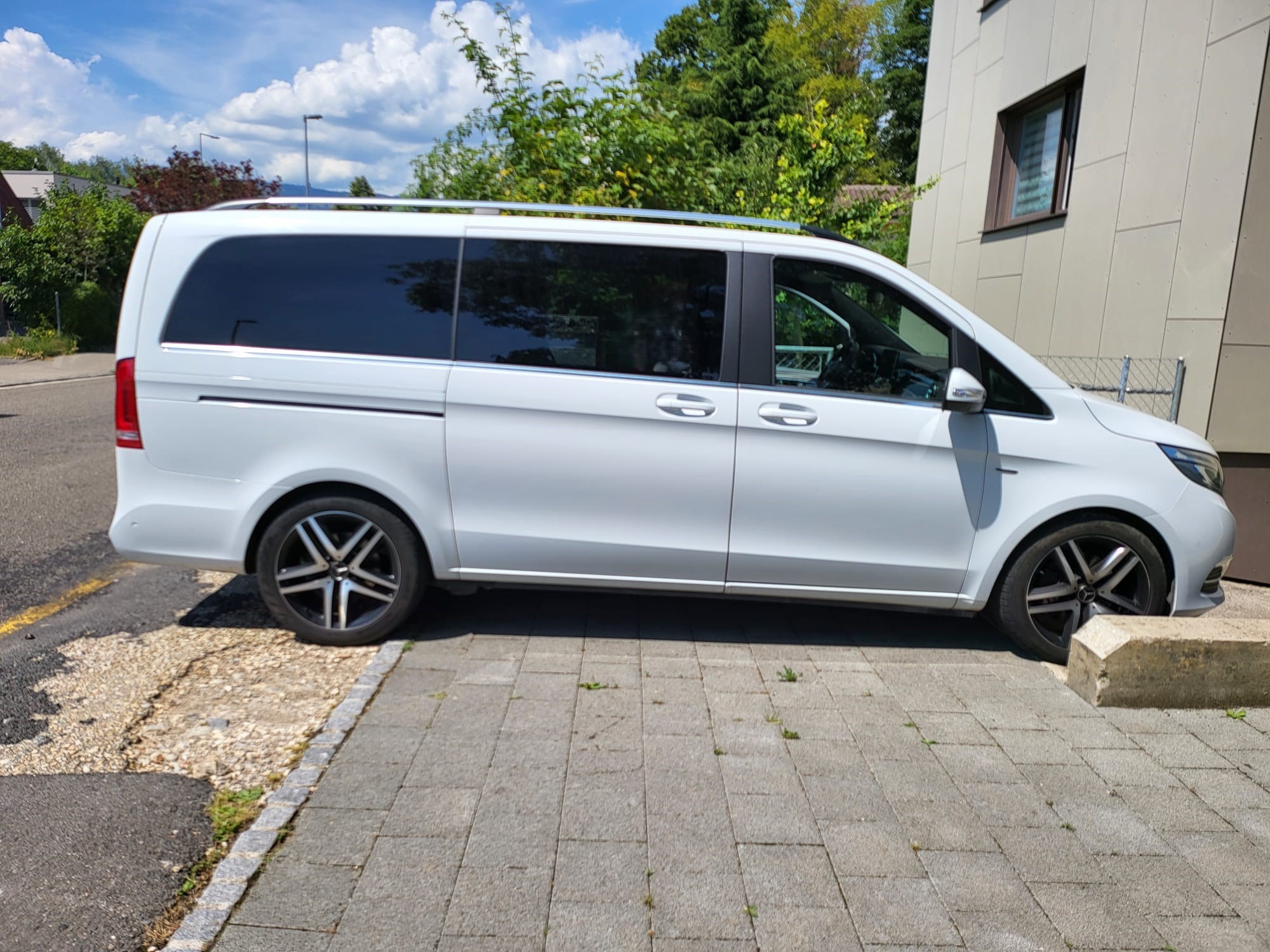 MERCEDES-BENZ V 250 d lang 7G-Tronic