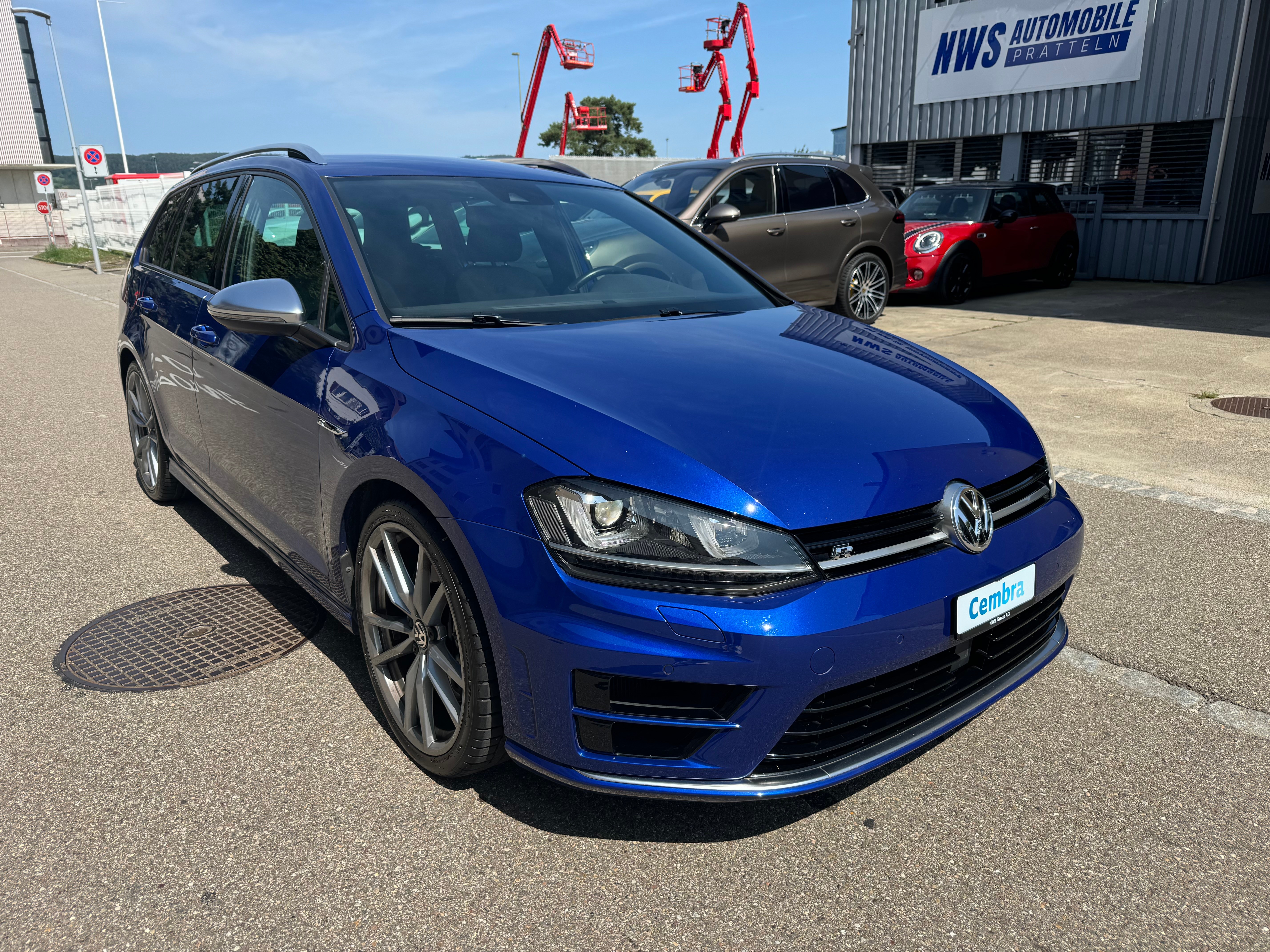 VW Golf Variant 2.0 TSI R 4 Motion DSG