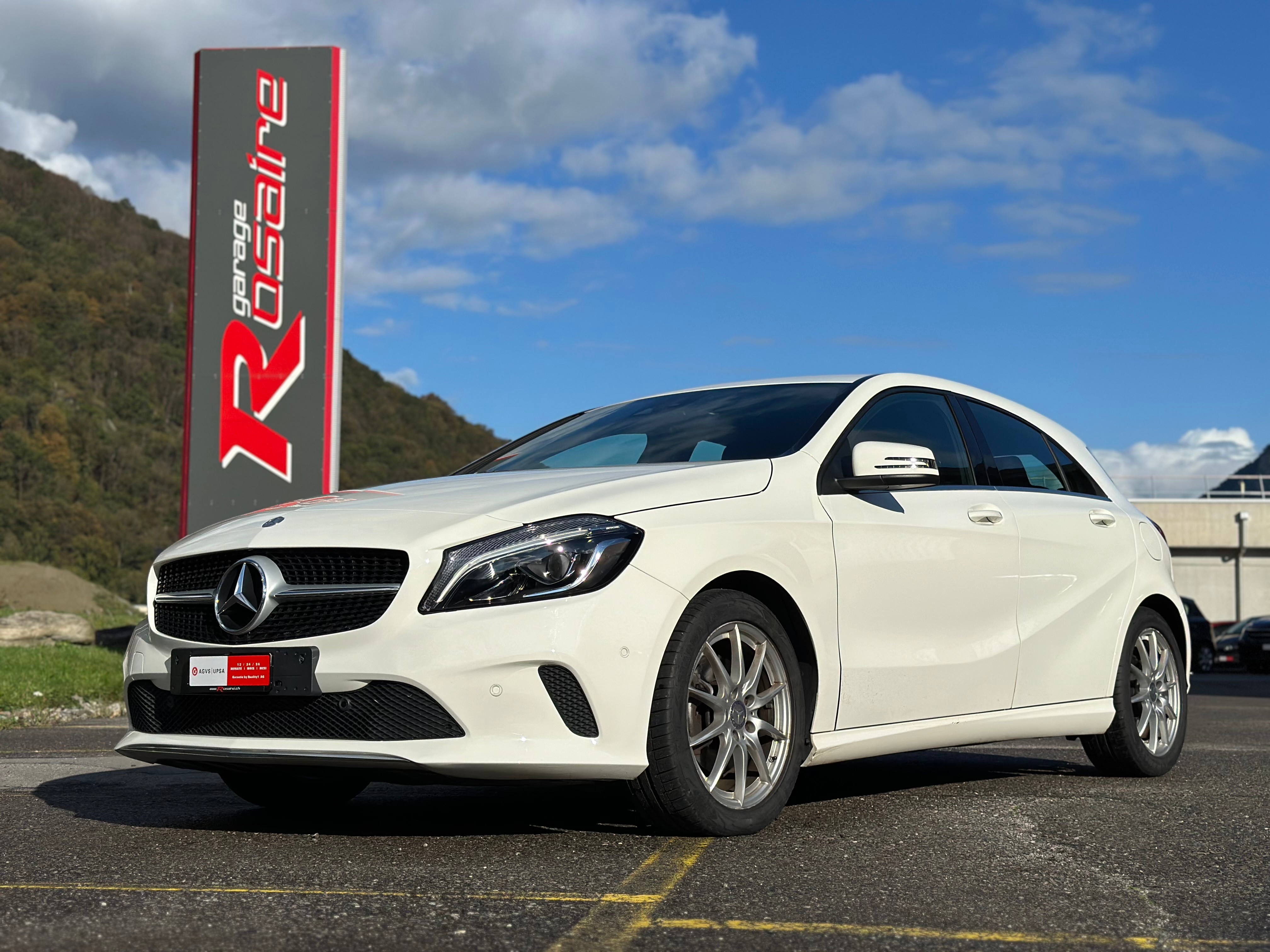 MERCEDES-BENZ A 180 Night Star 7G-DCT