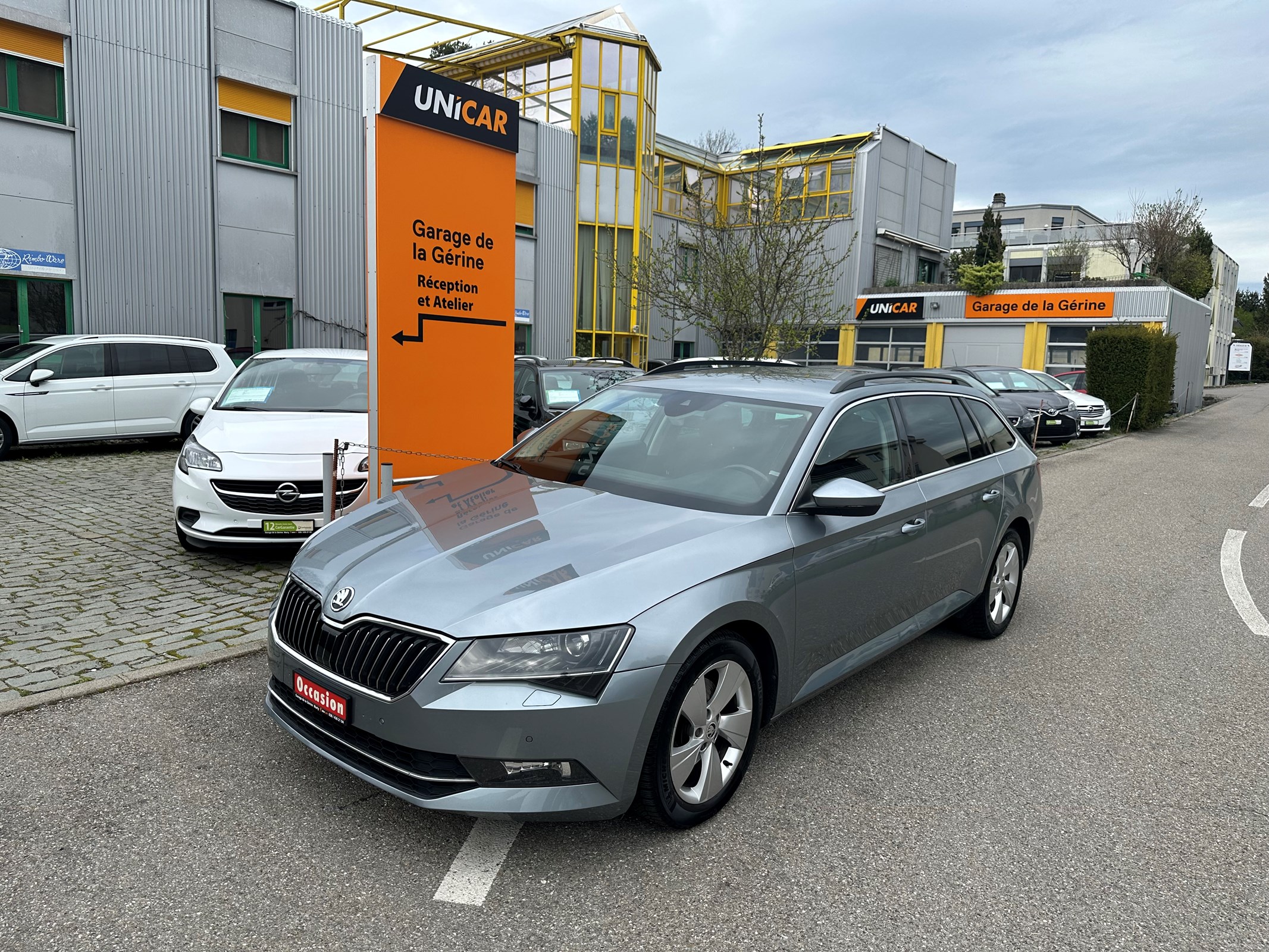 SKODA Superb Combi 2.0 TDi Ambition DSG