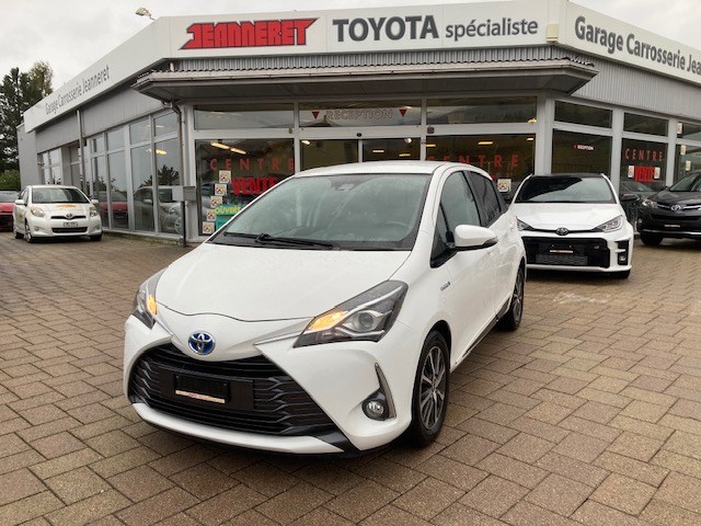 TOYOTA Yaris 1.5 VVT-i Hybrid Trend e-CVT