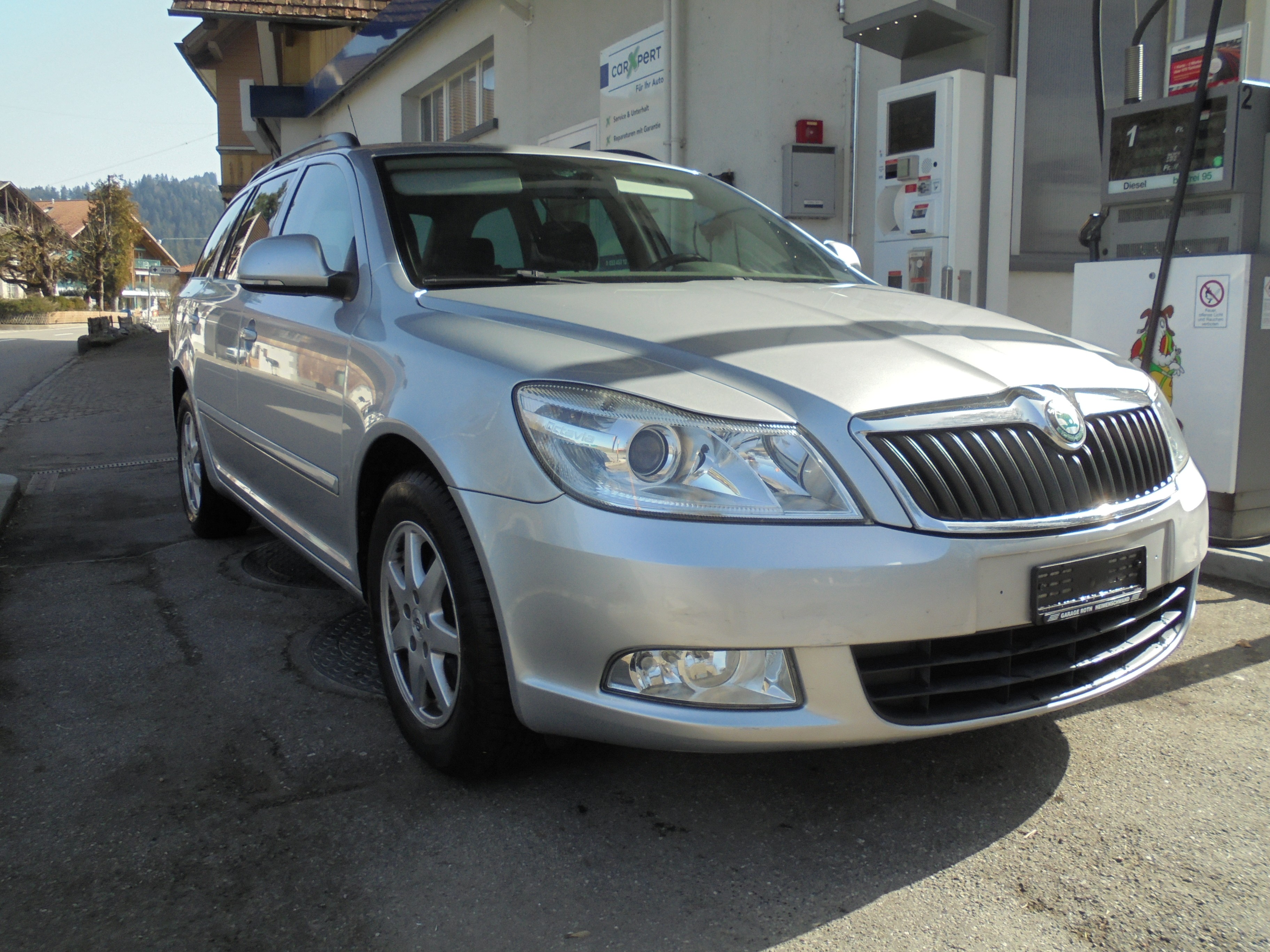 SKODA Octavia Combi 1.8 TSI Ambiente