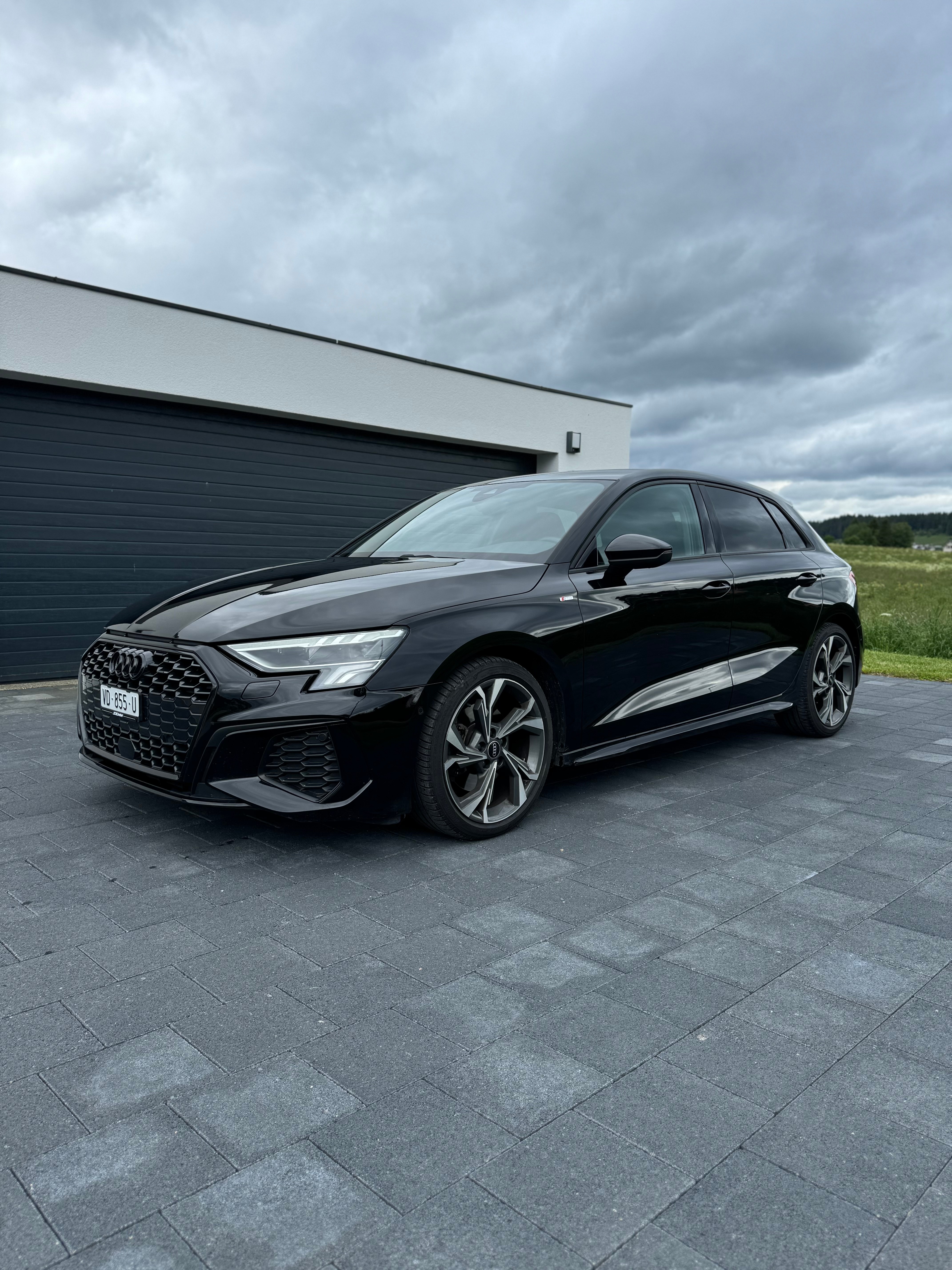 AUDI A3 Sportback 35 TFSI S line Attraction