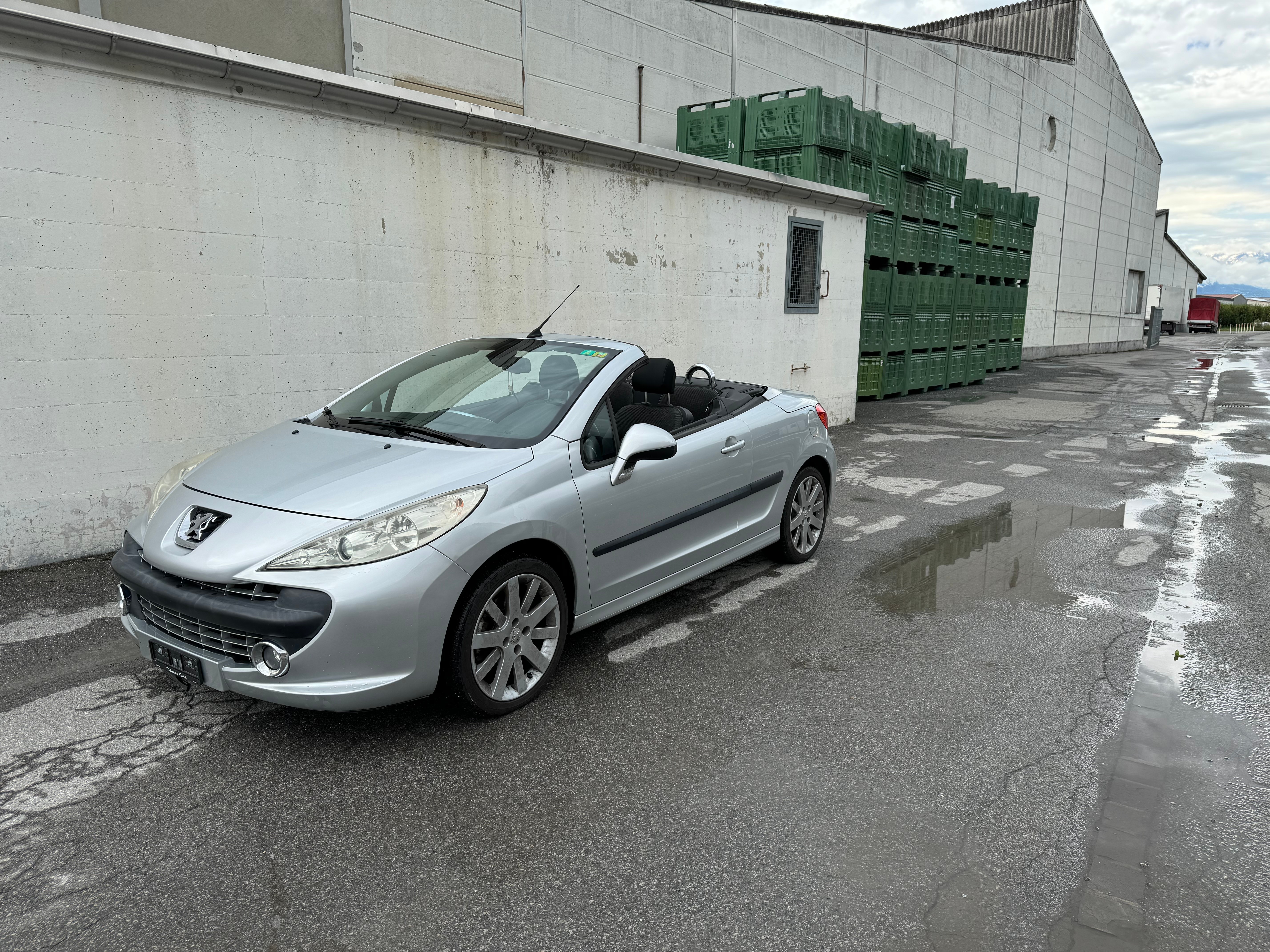 PEUGEOT 207 CC 1.6 16V Turbo Sport