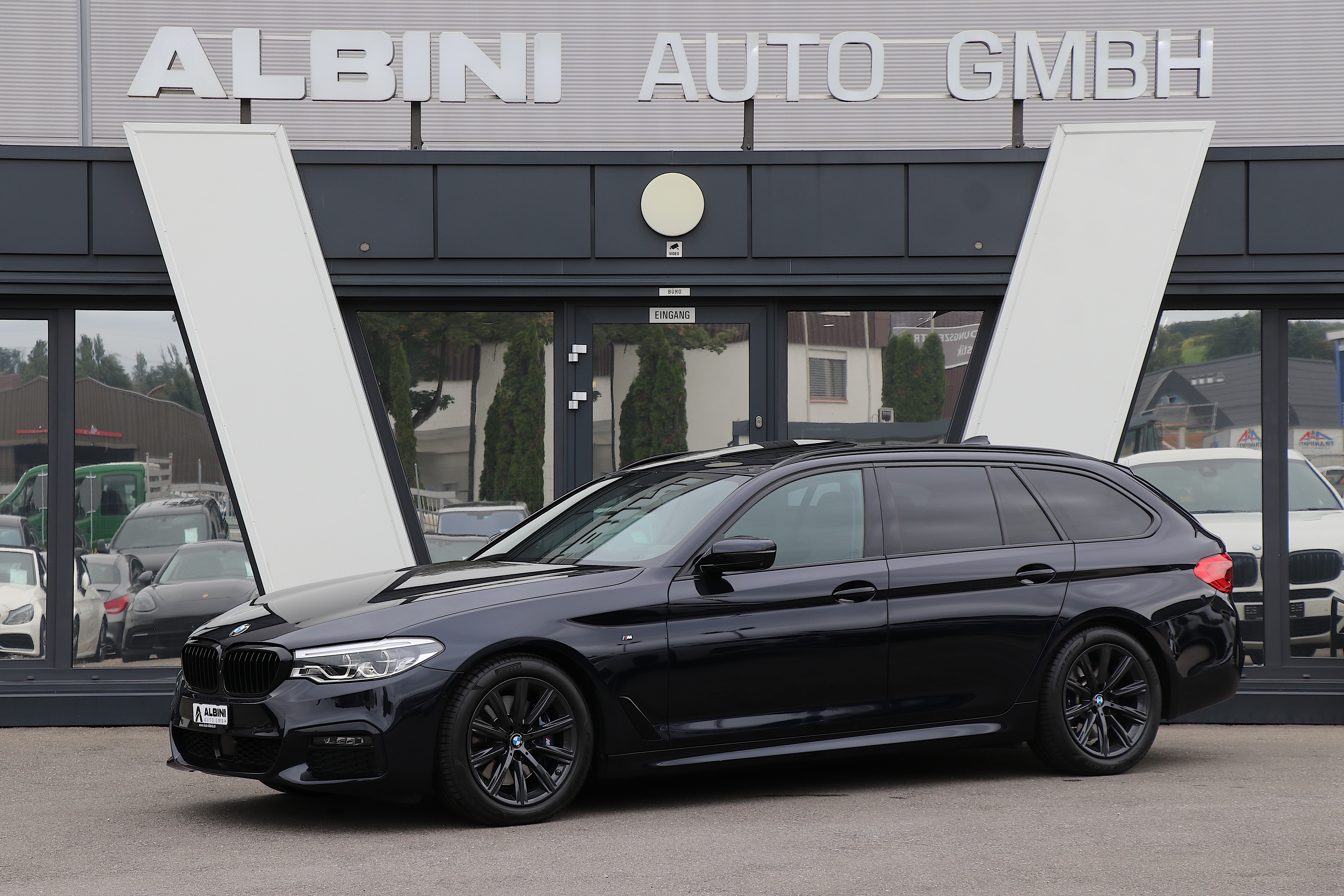 BMW 530d xDrive Touring M-Sport Steptronic