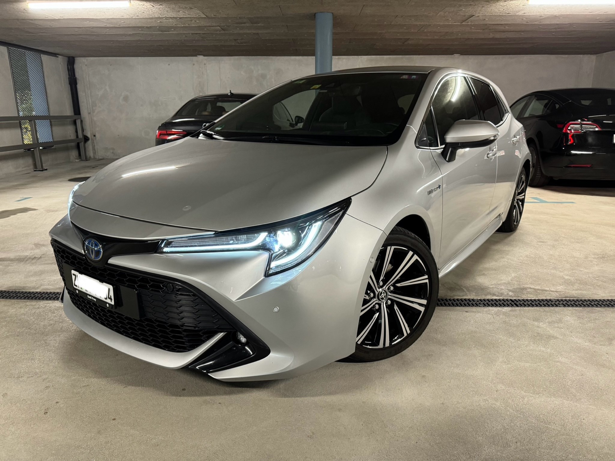 TOYOTA Corolla 2.0 HSD Trend e-CVT