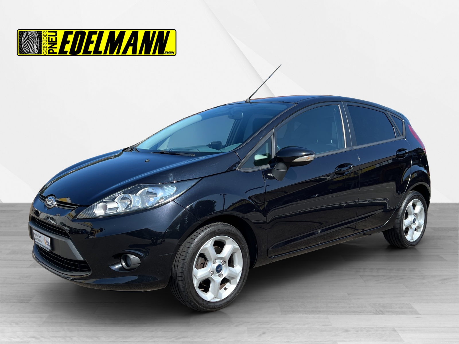 FORD Fiesta 1.4 16V Titanium