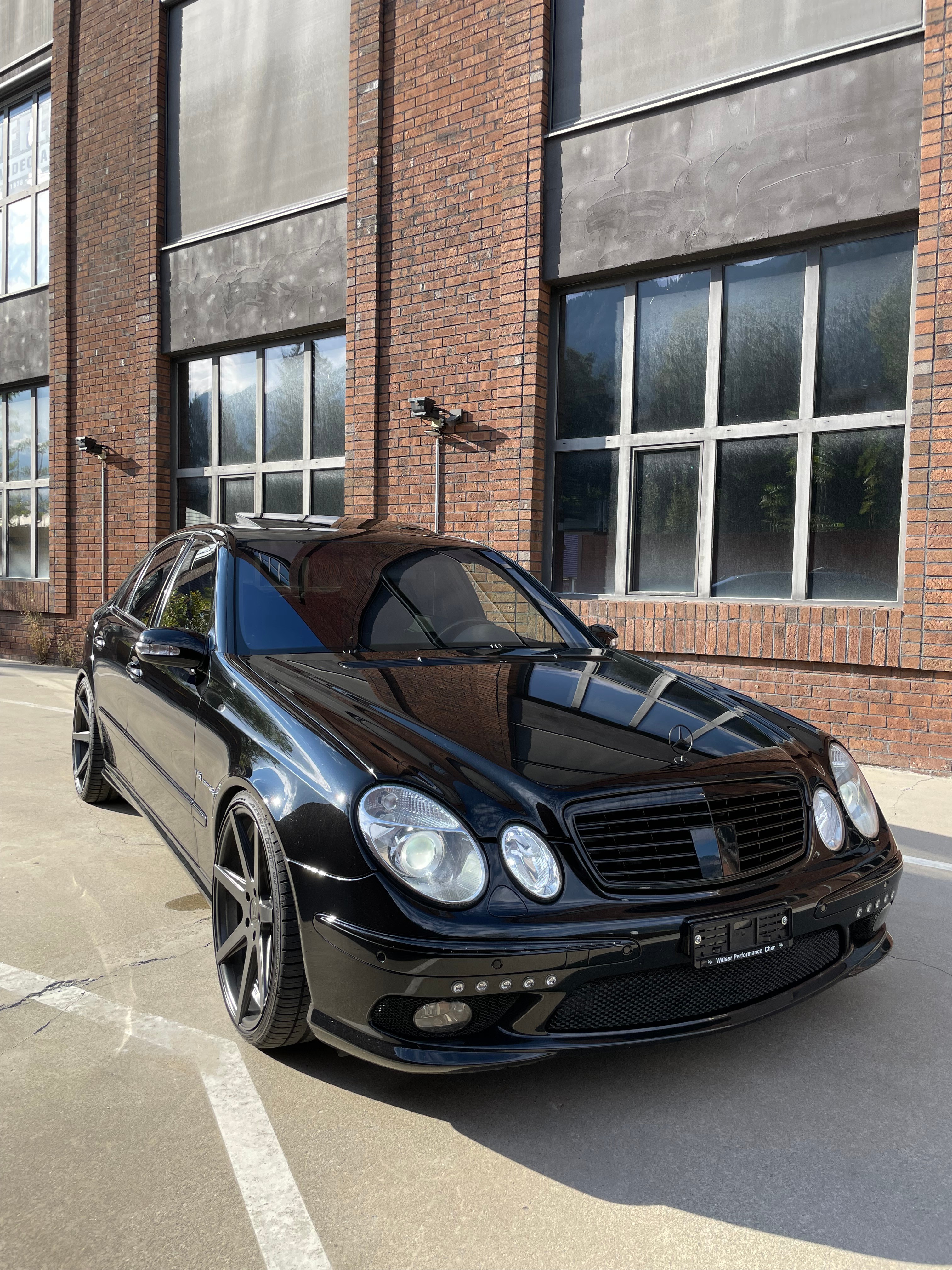 MERCEDES-BENZ E 55 AMG Avantgarde Automatic