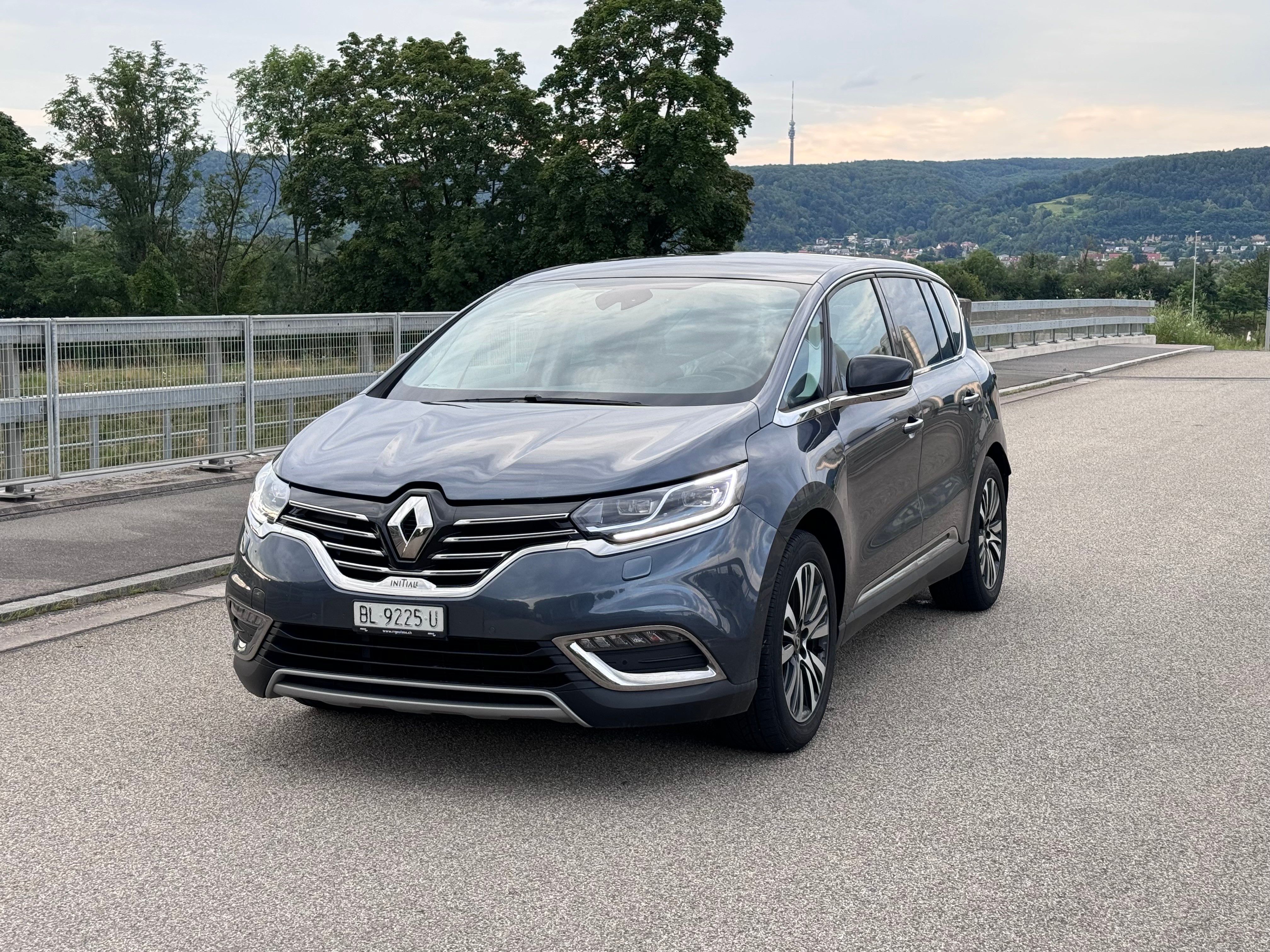 RENAULT Espace 1.8 TCe Initiale EDC