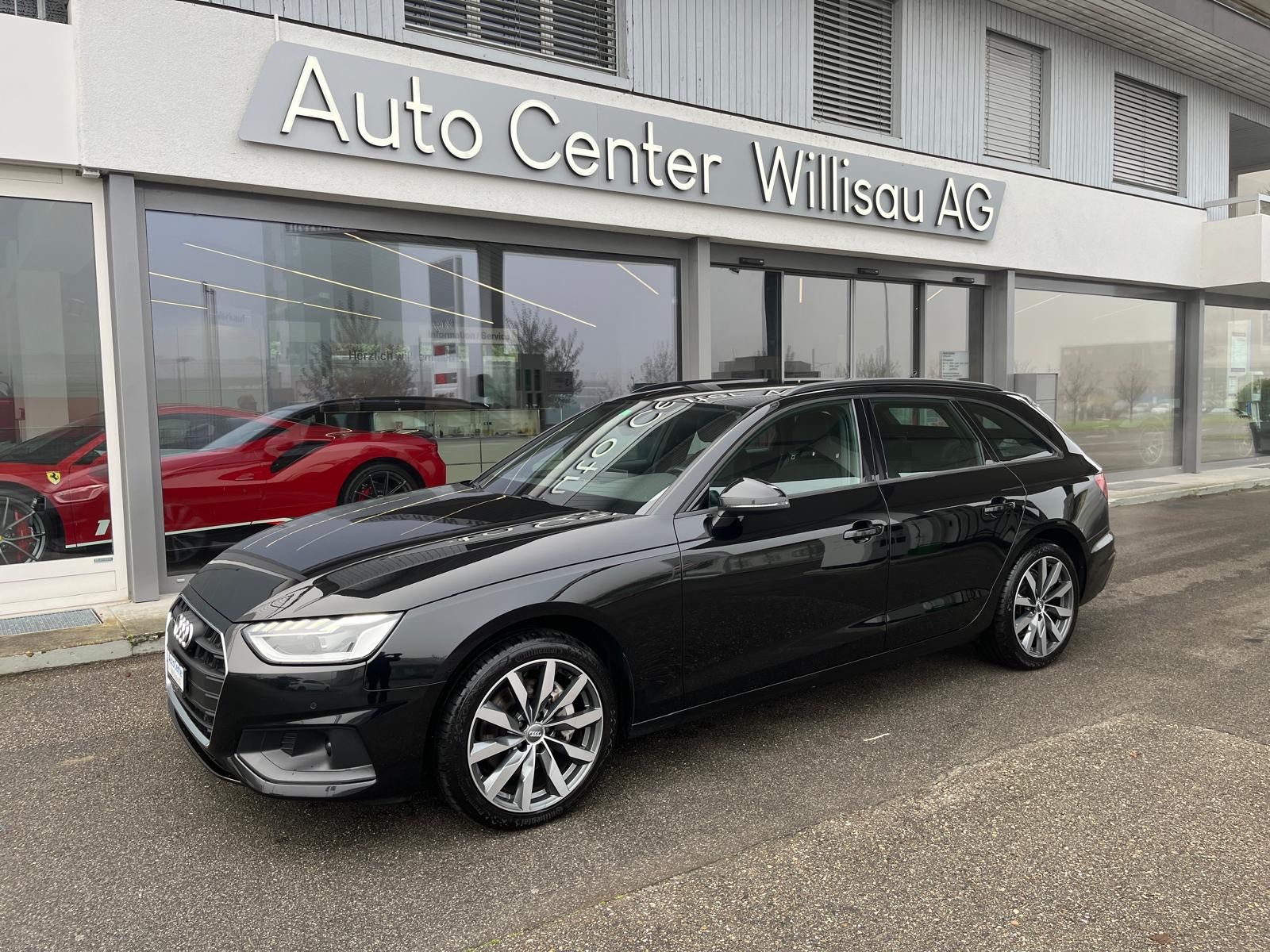 AUDI A4 Avant 40 TDI quattro S-Line Sport