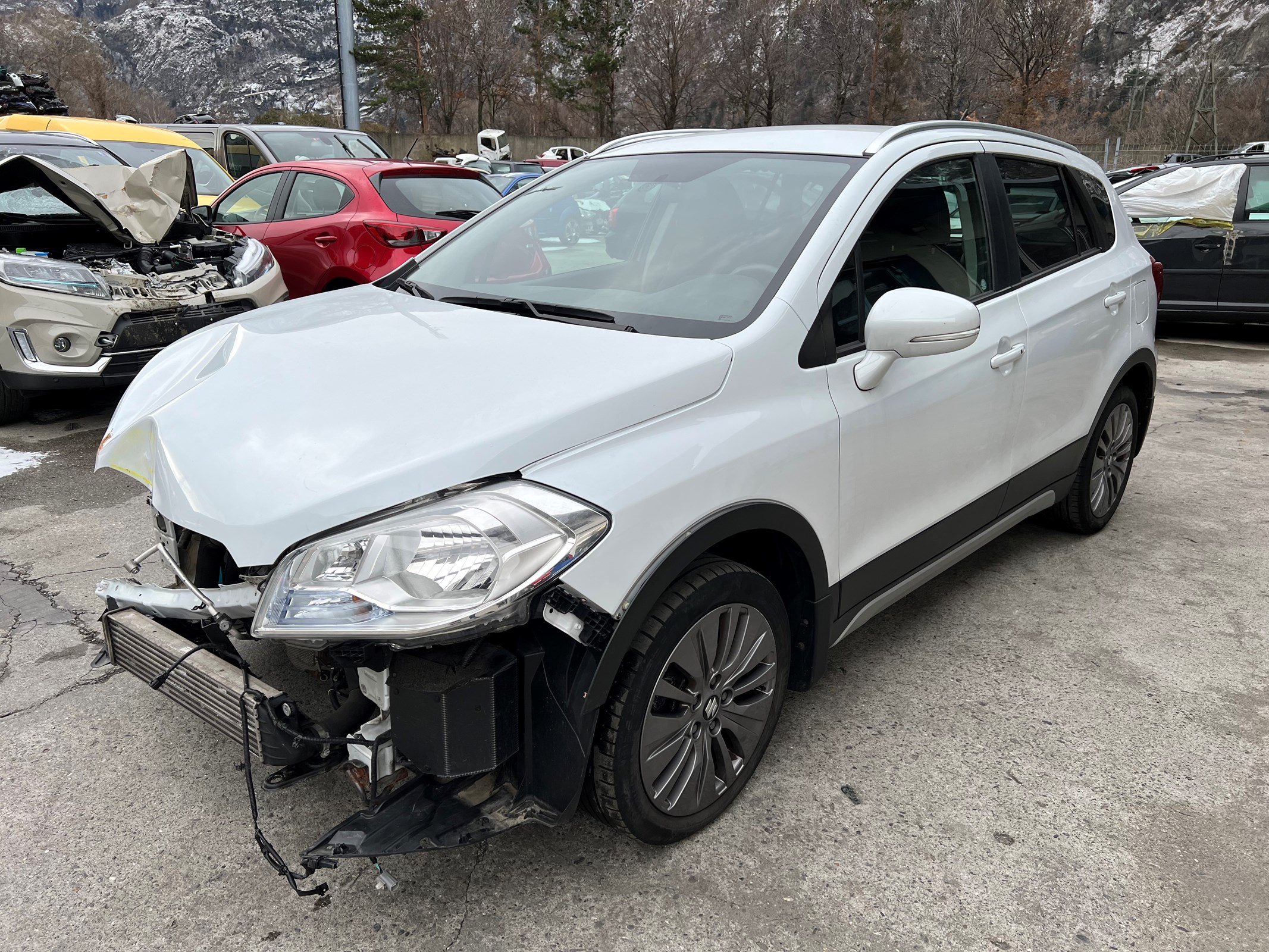 SUZUKI SX4 S-Cross 1.6 TD PizSulai 4WD TCSS