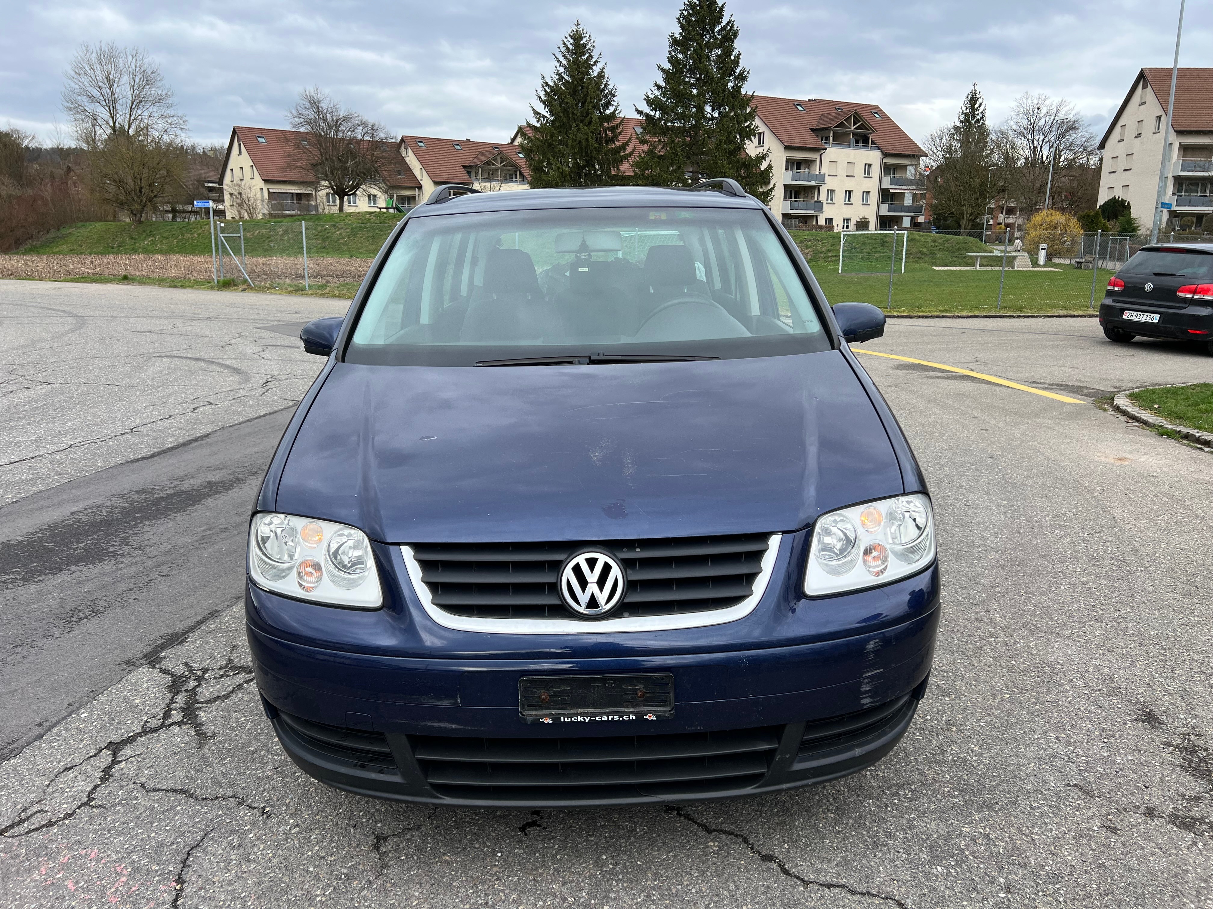 VW TOURAN