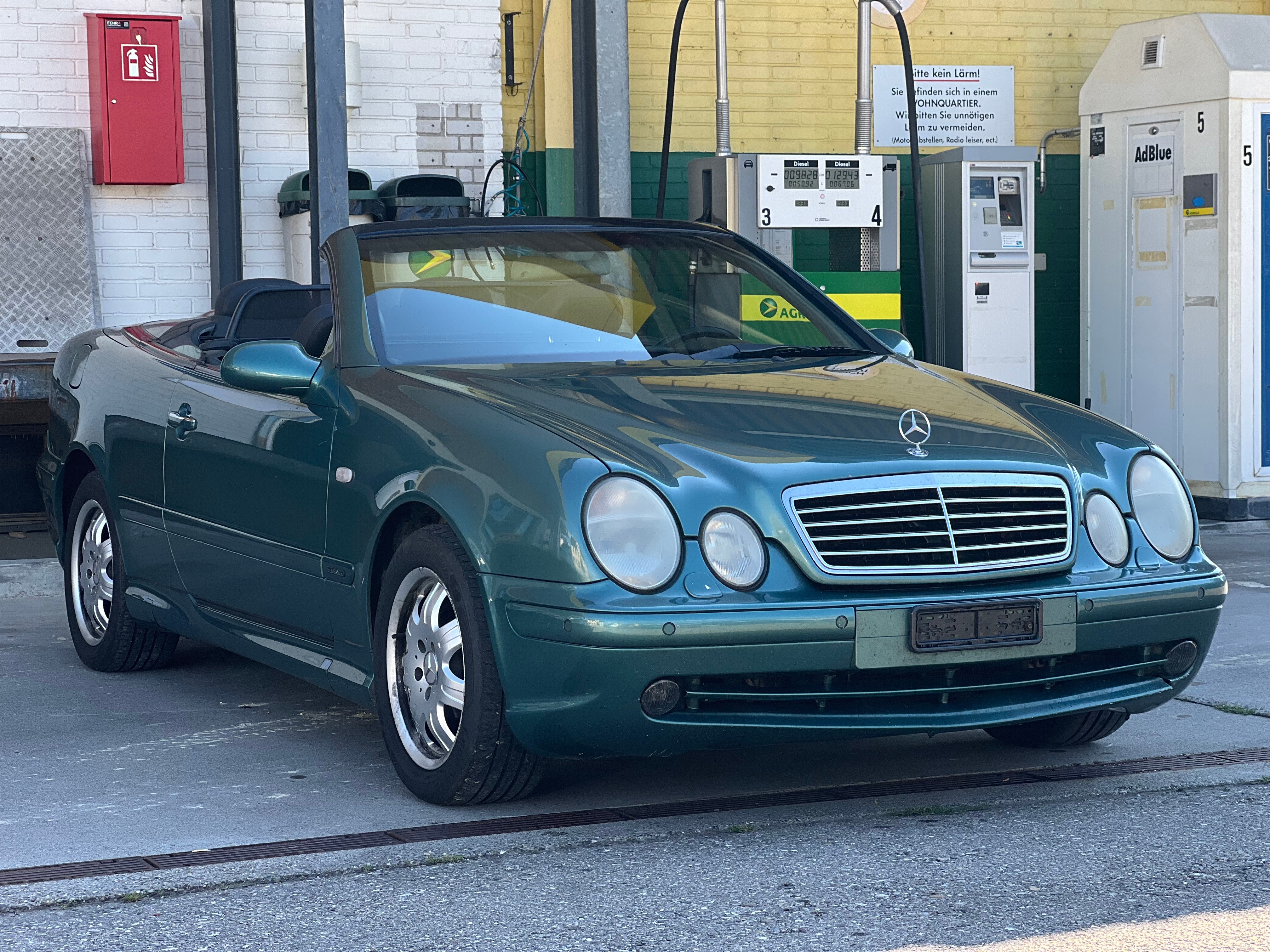 MERCEDES-BENZ CLK 320 Elégance Automatic