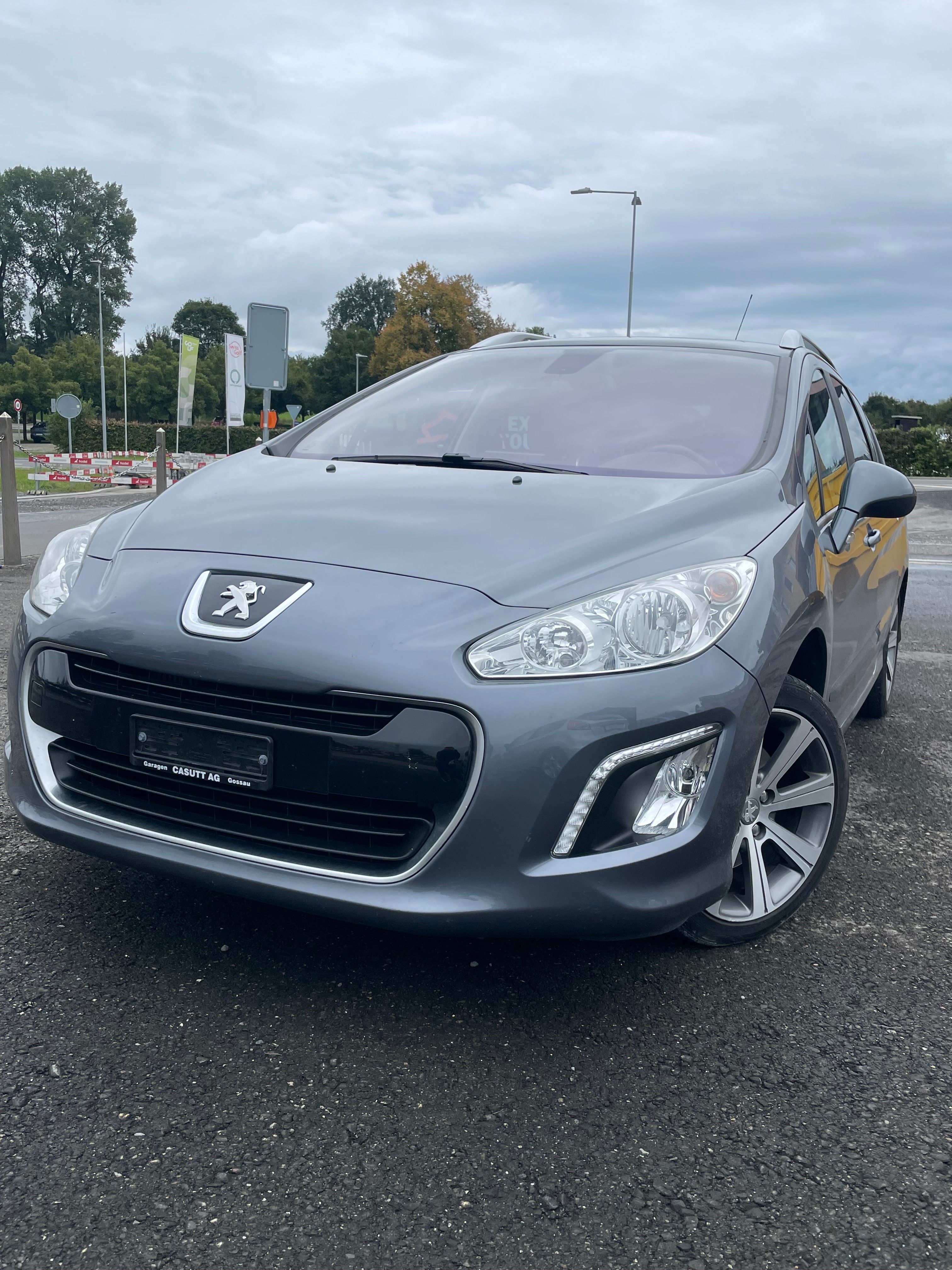 PEUGEOT 308 SW 1.6 16V Turbo Sport Pack Automatic