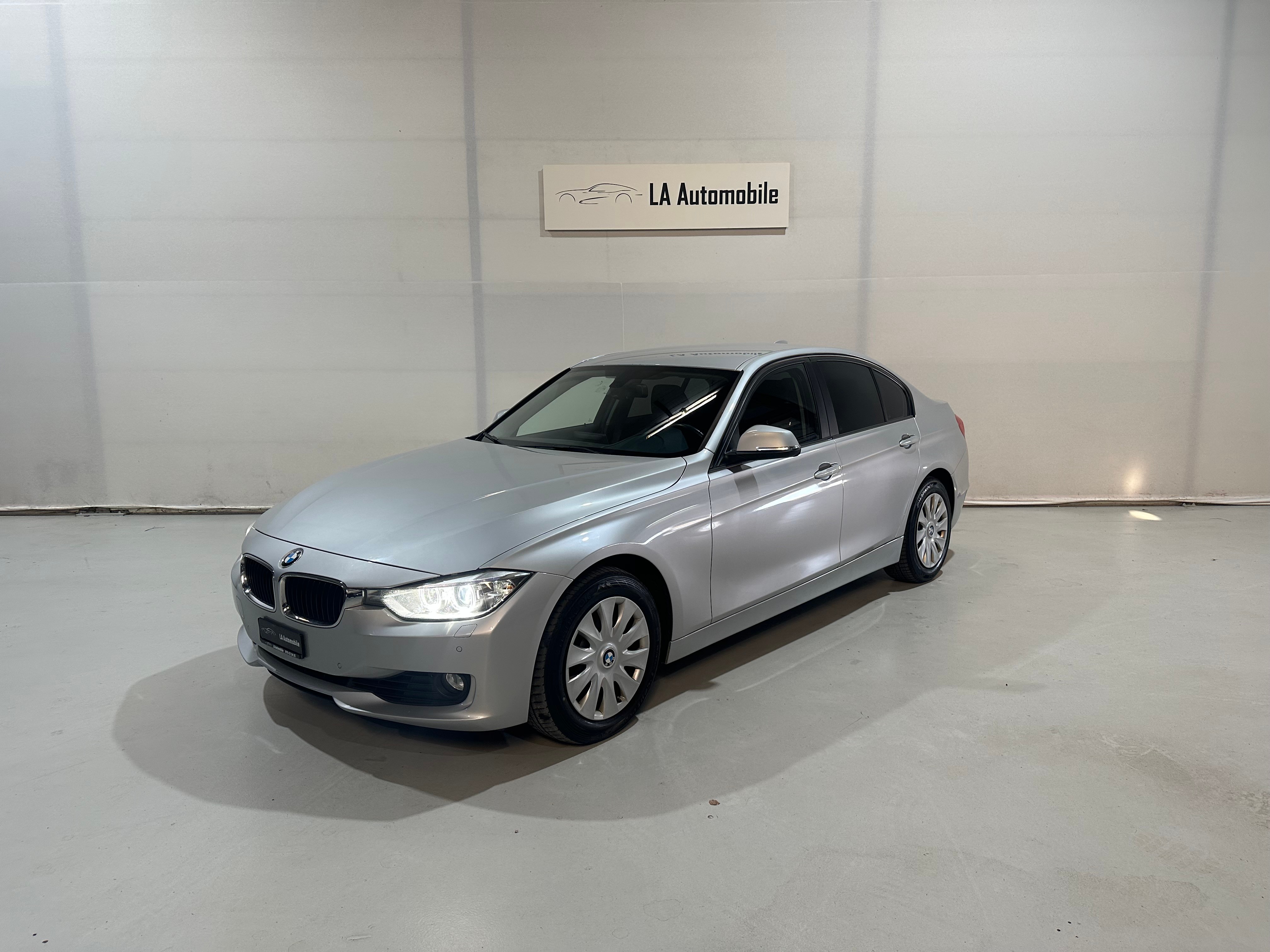 BMW 320i xDrive Steptronic