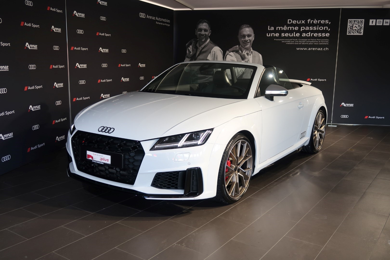 AUDI TT Roadster TTS S-tronic quattro