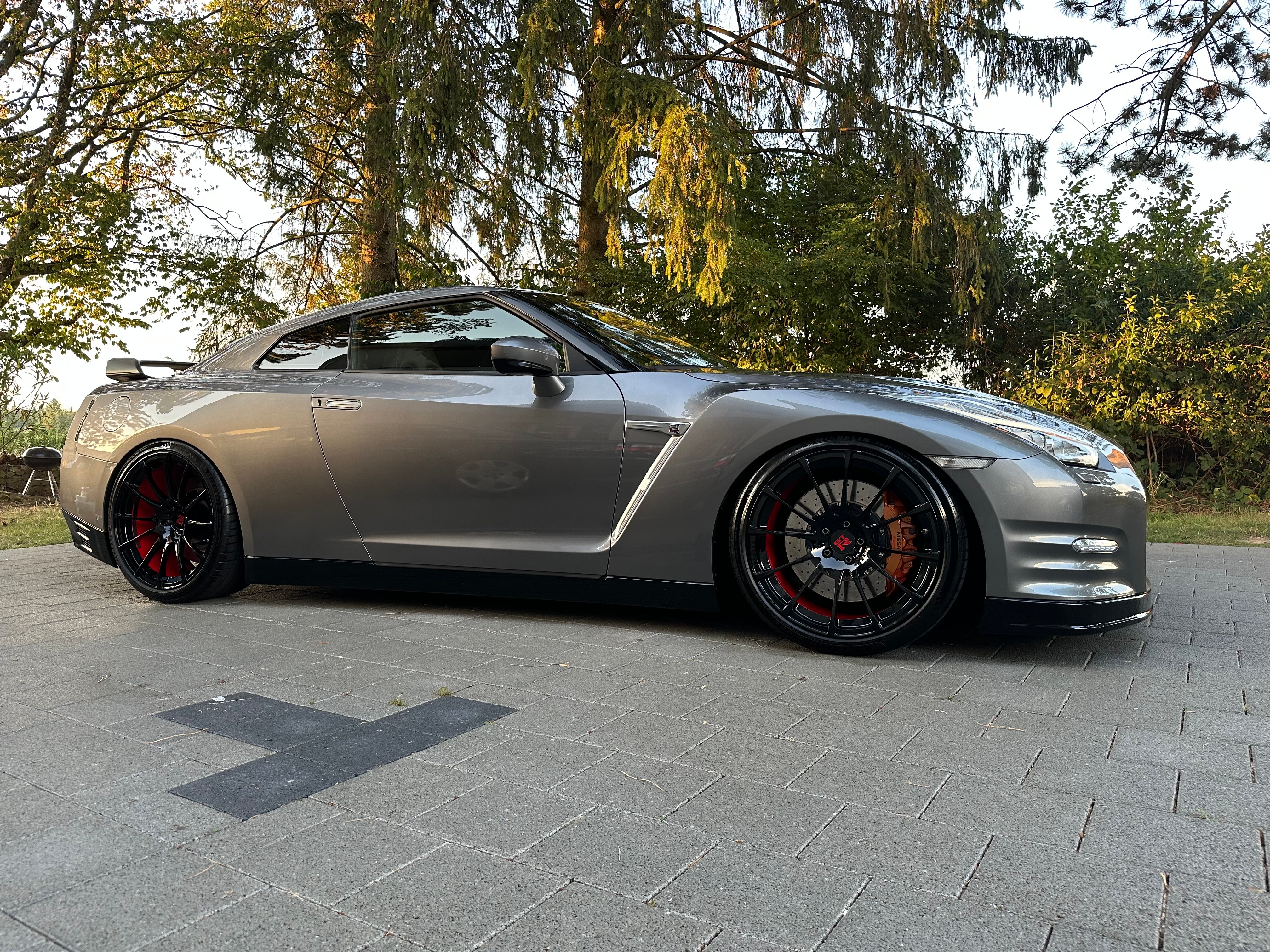 NISSAN GT-R 3.8 V6 Biturbo Black Edition