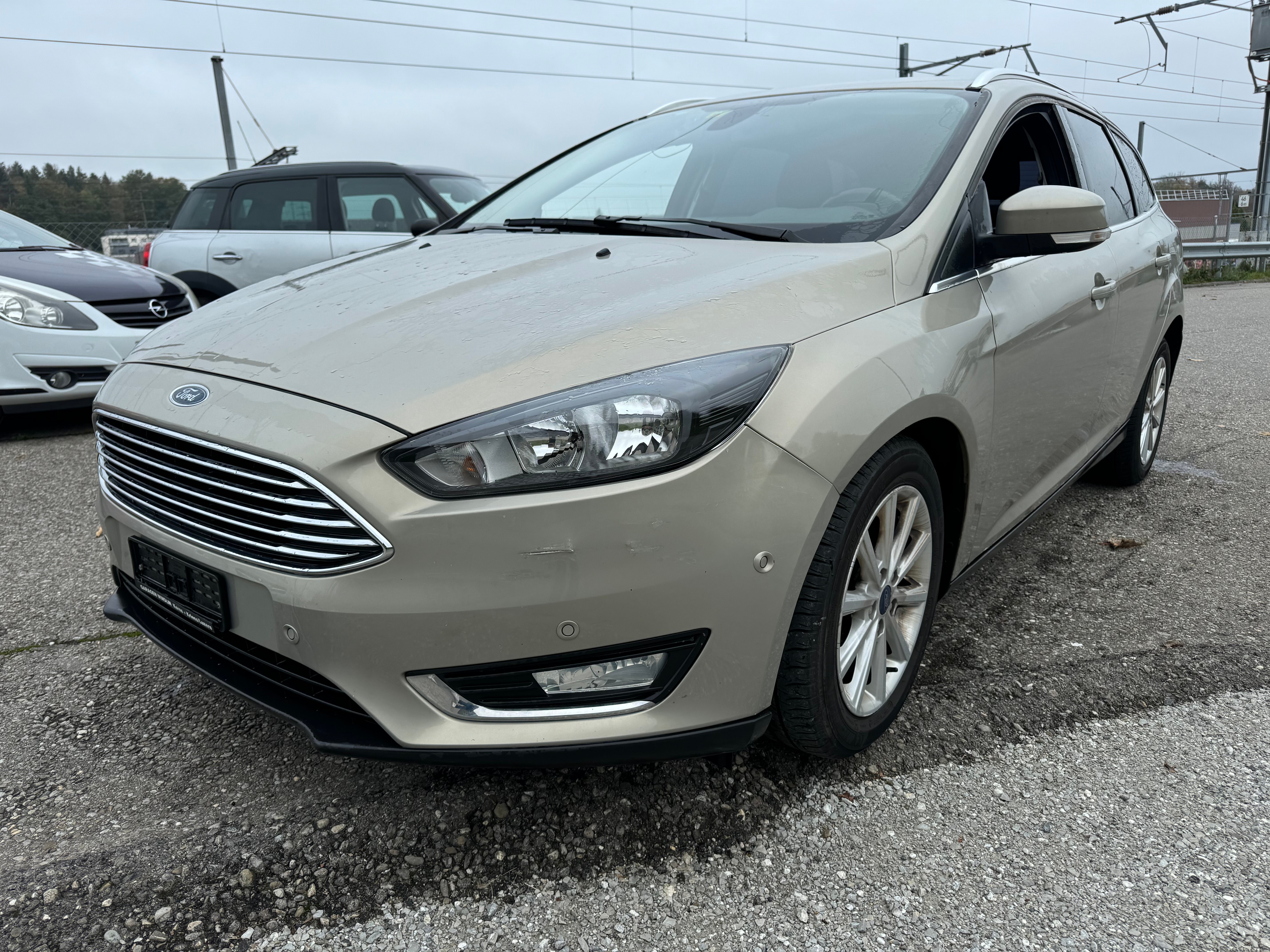 FORD Focus 1.0 SCTi Titanium X