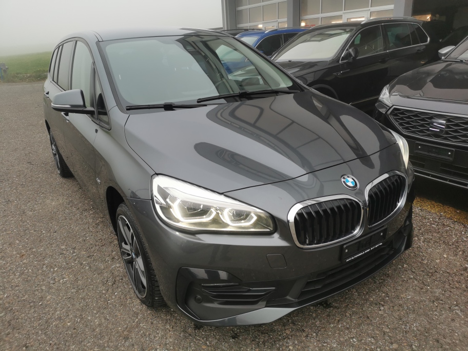 BMW 218d xDrive Gran Tourer Steptronic Sport Line