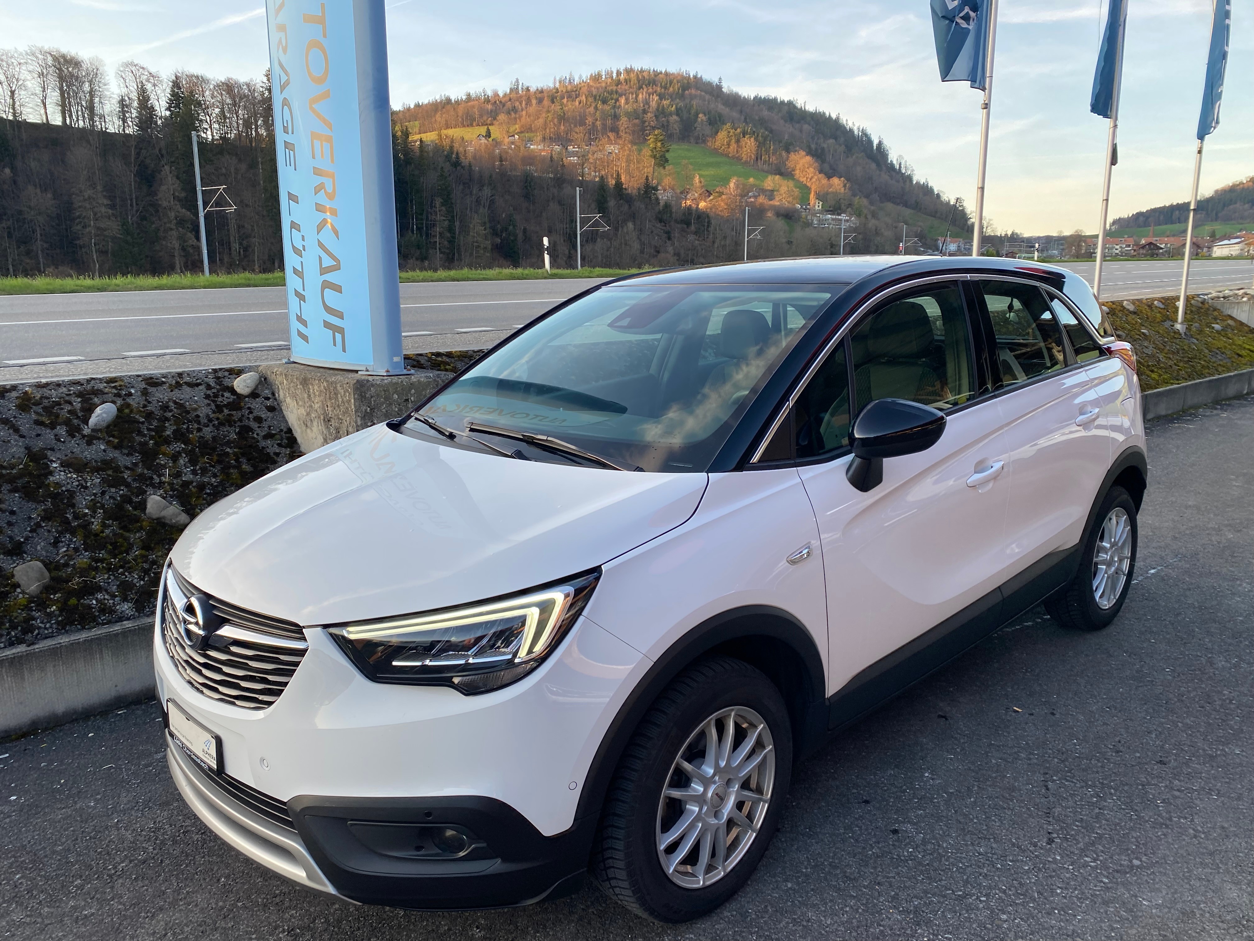 OPEL Crossland X 1.2i Excell Automat