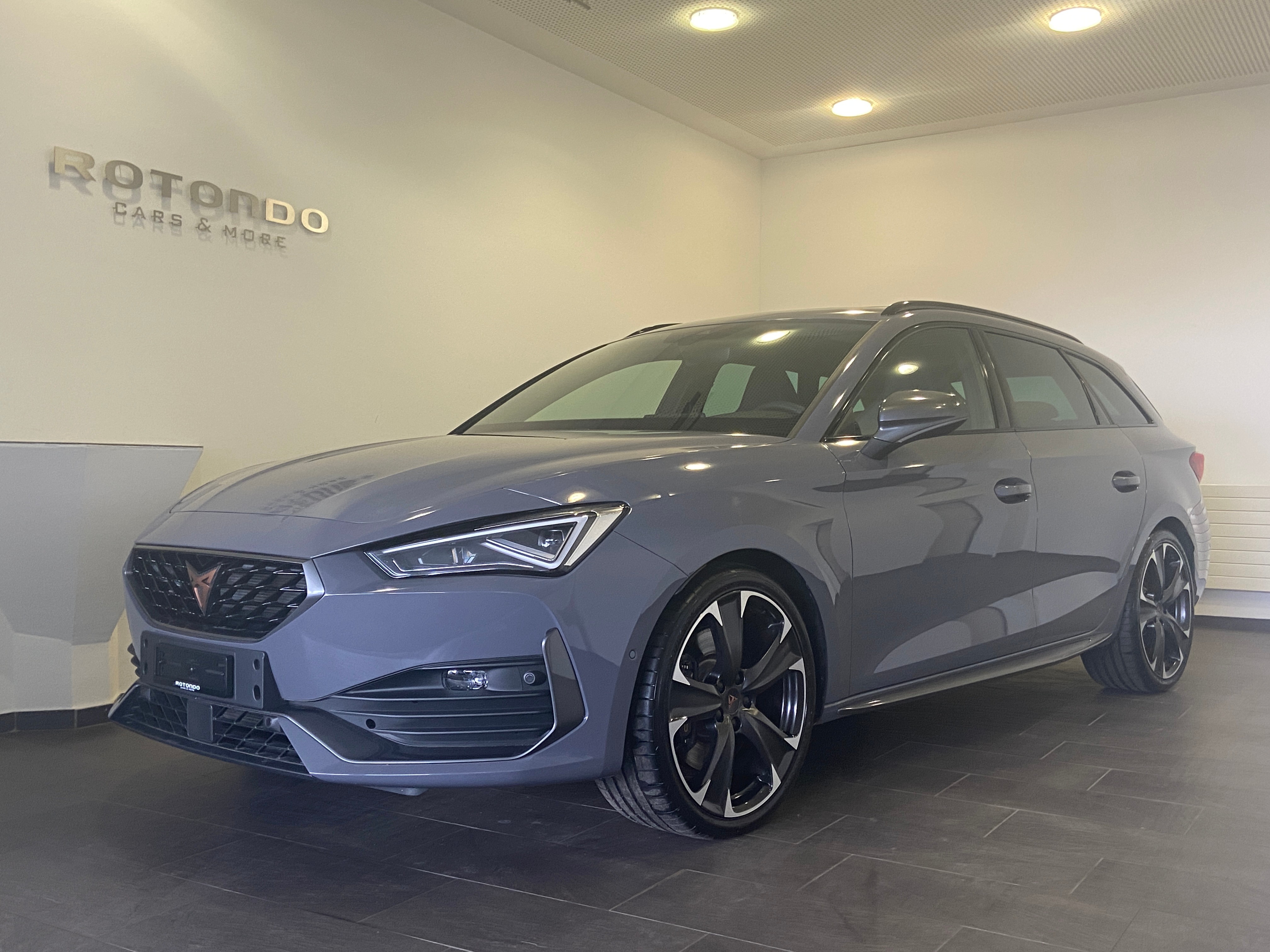 CUPRA LEON ST 2.0 TSI VZ DSG 4Drive