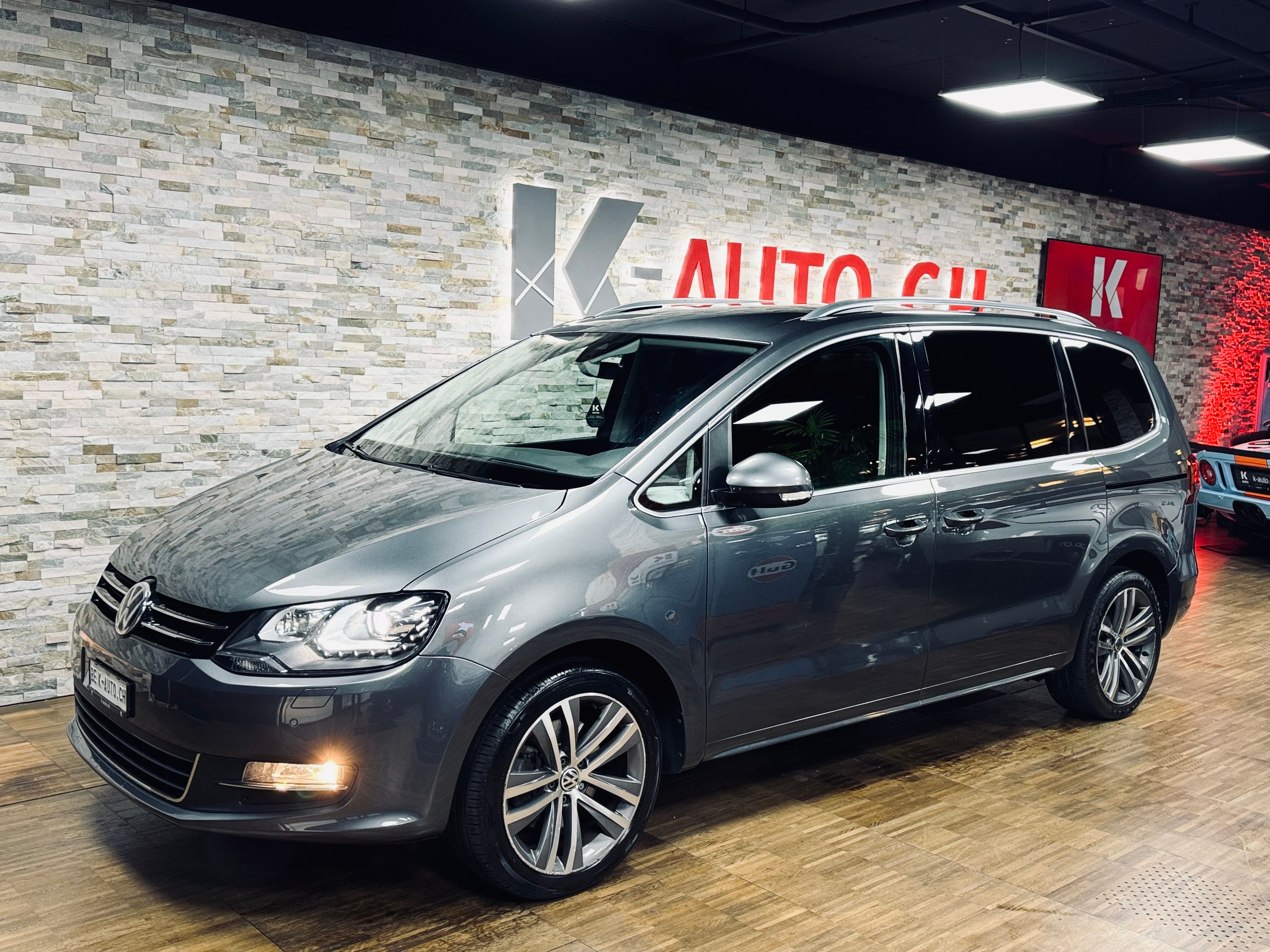 VW Sharan 2.0 TDI BMT Highline 4Motion DSG - 7 Sitze