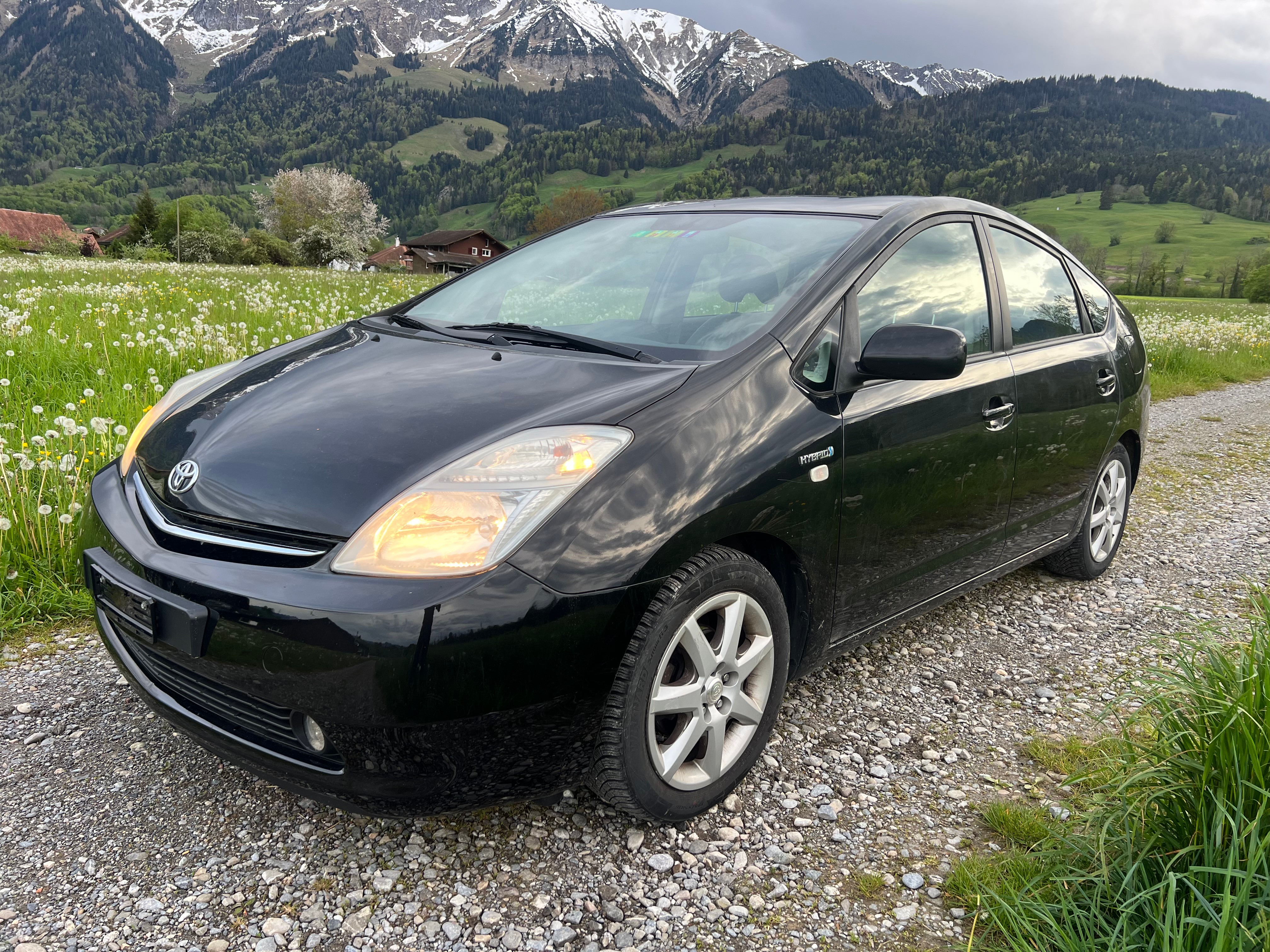 TOYOTA Prius 1.5 16V Hybrid