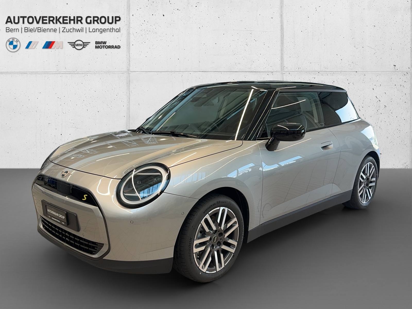 MINI Cooper SE Classic Trim Paket M