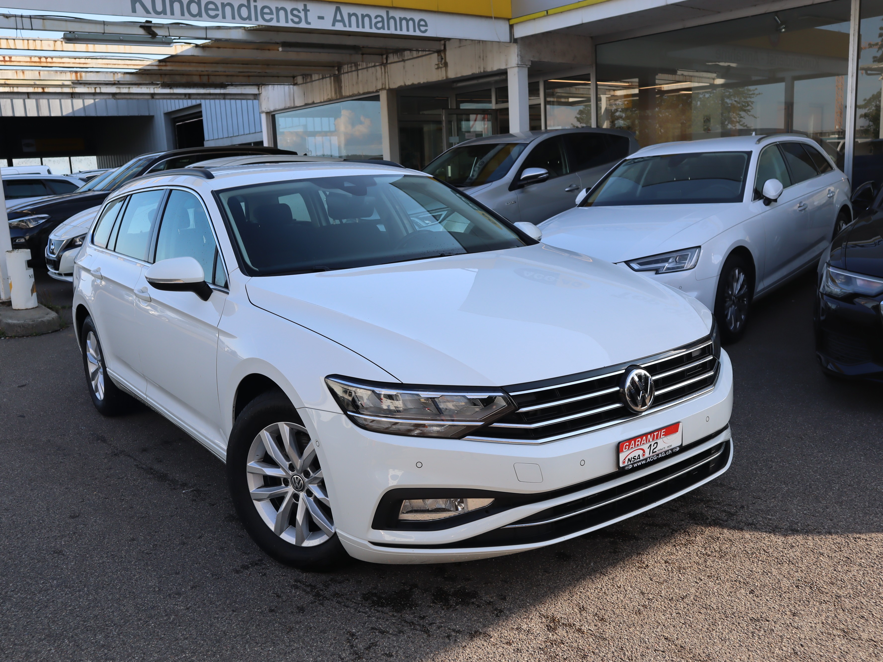 VW Passat 2.0 TDI BMT Business DSG ** Neues Modell ** Gr-Navigation mit RF-Kamera ** Frisch ab MFK & Service **