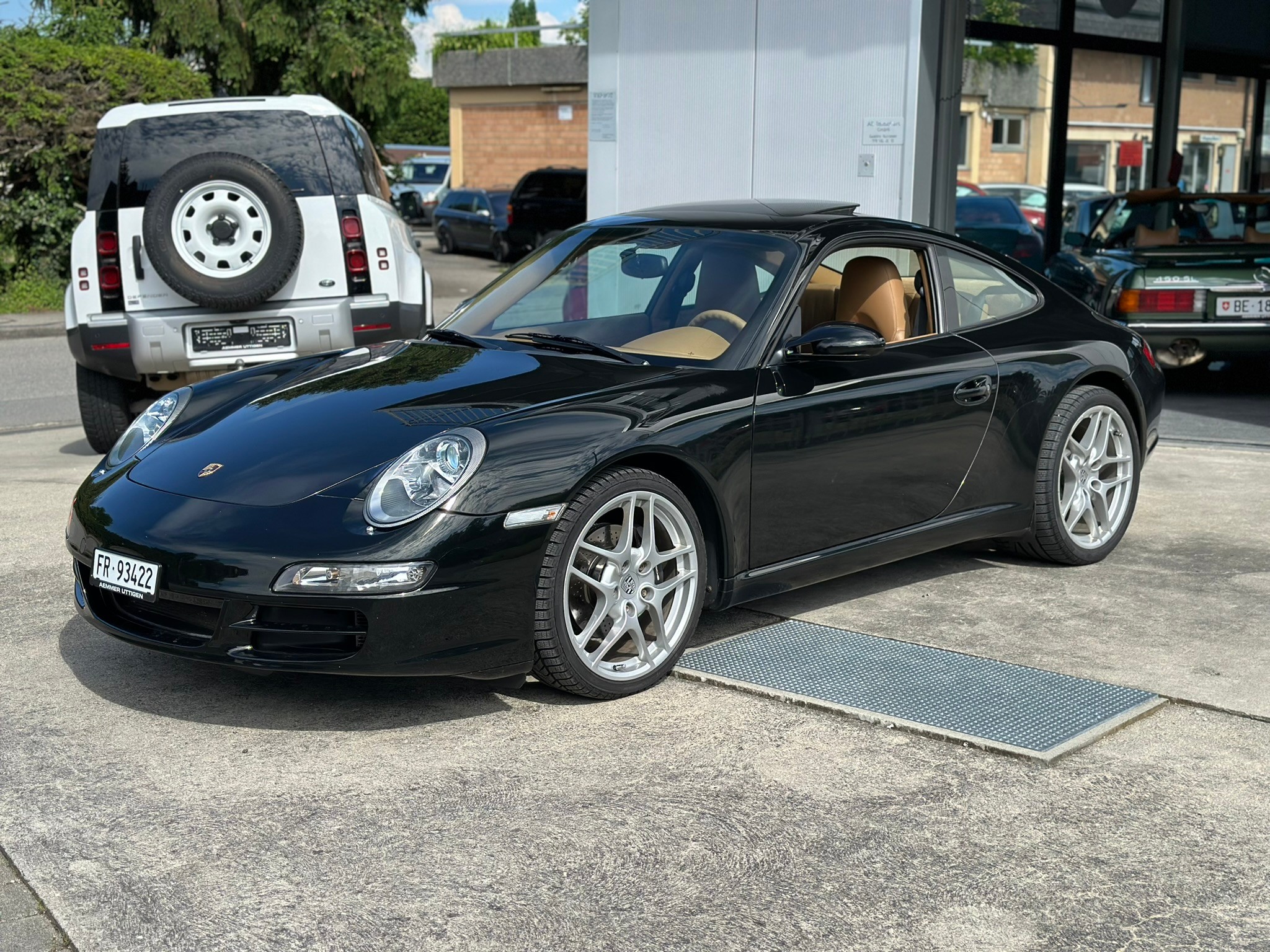 PORSCHE 911 Carrera