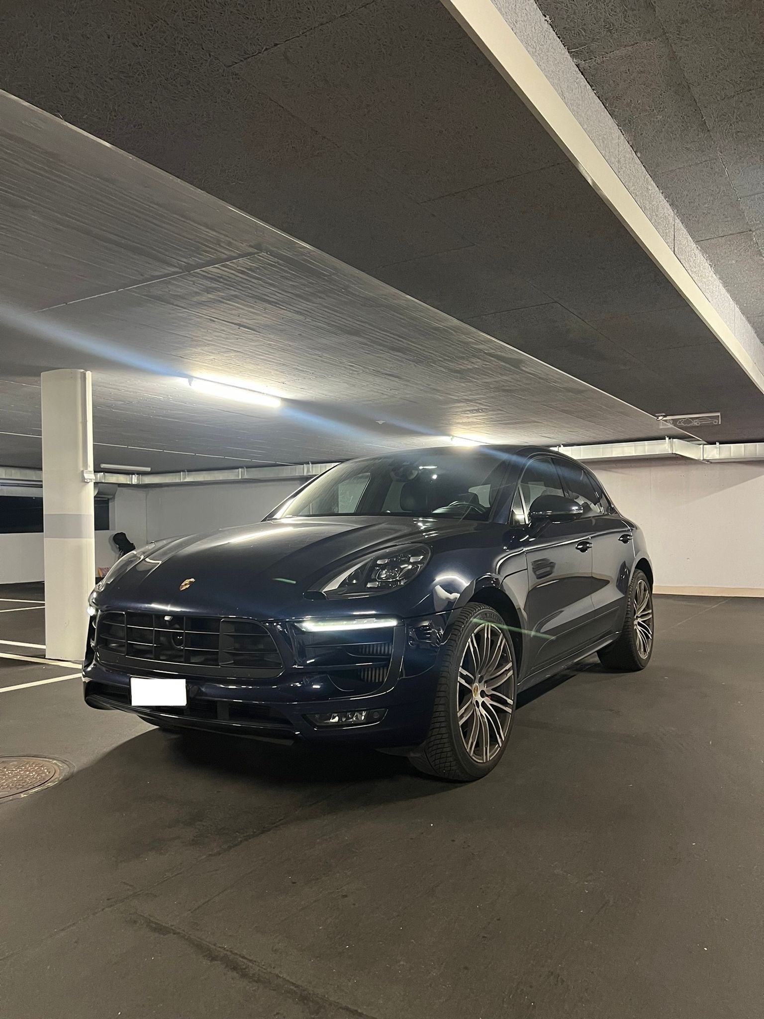 PORSCHE Macan GTS PDK