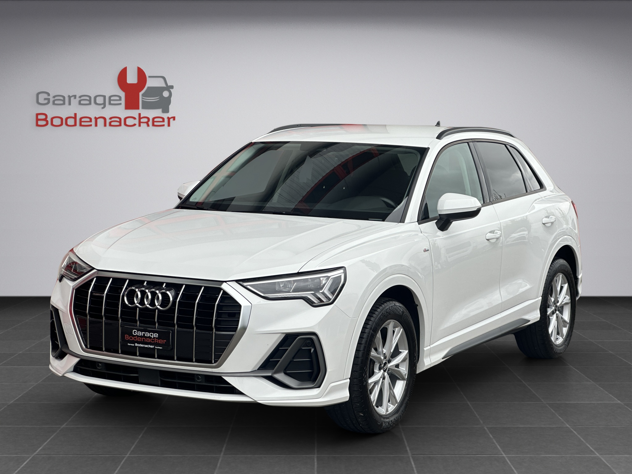 AUDI Q3 35 TDI S line Attraction quattro S-tronic