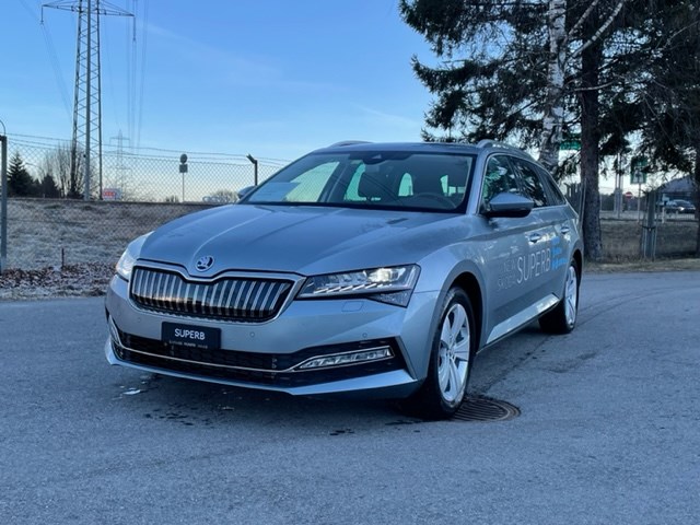 SKODA Superb 1.4 TSI Style PHEV DSC