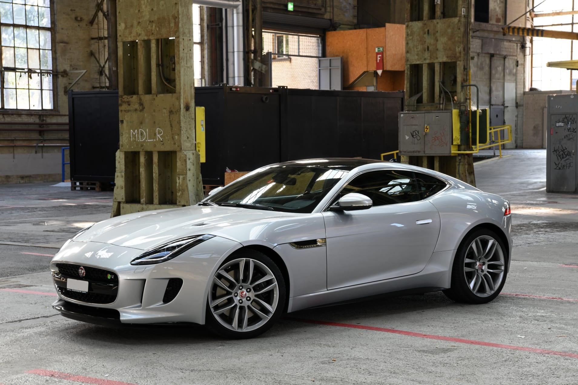 JAGUAR F-Type Coupé R 5.0 V8 S/C AWD