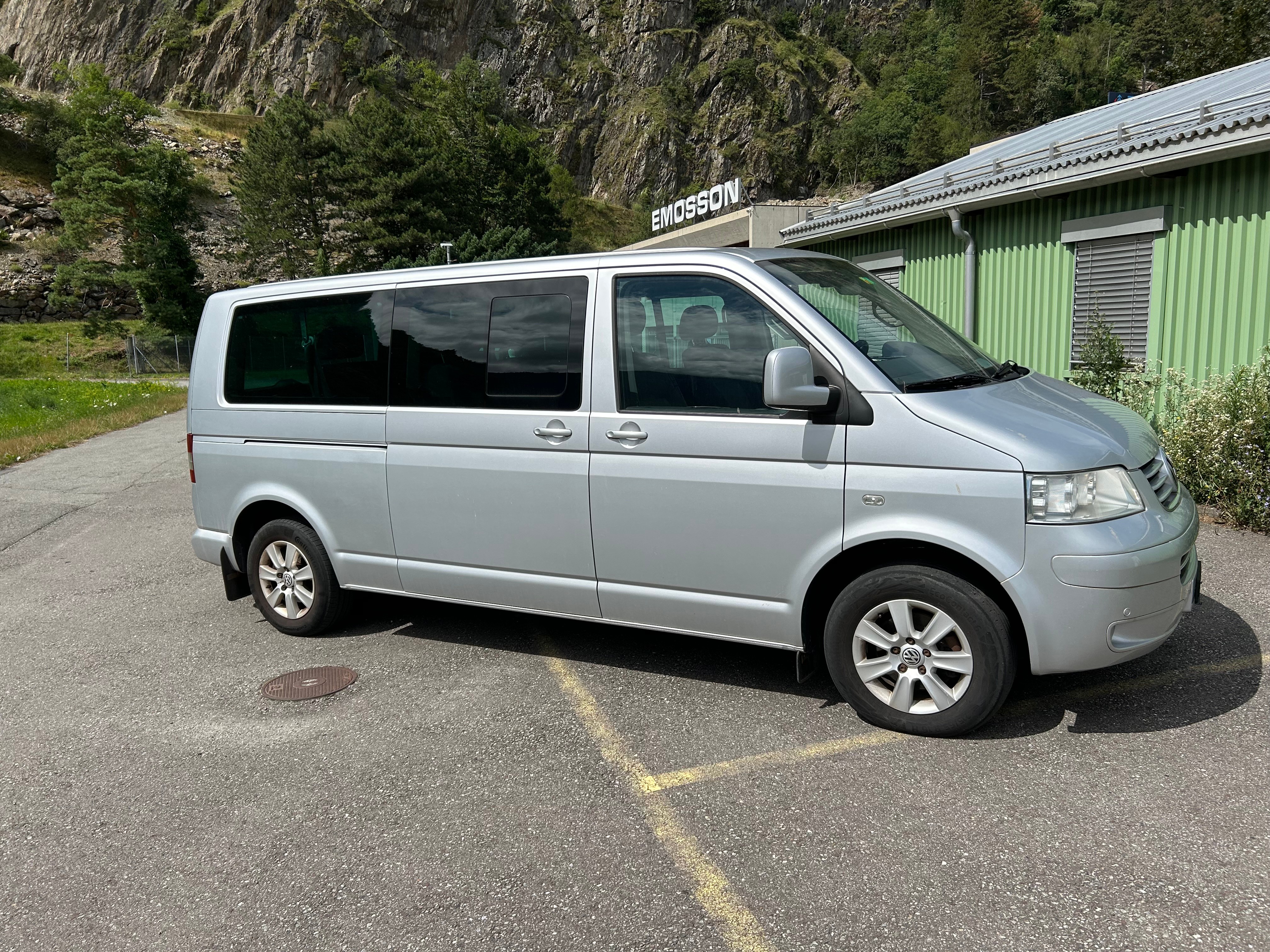 VW T5 Multivan Lang 2.5 TDI