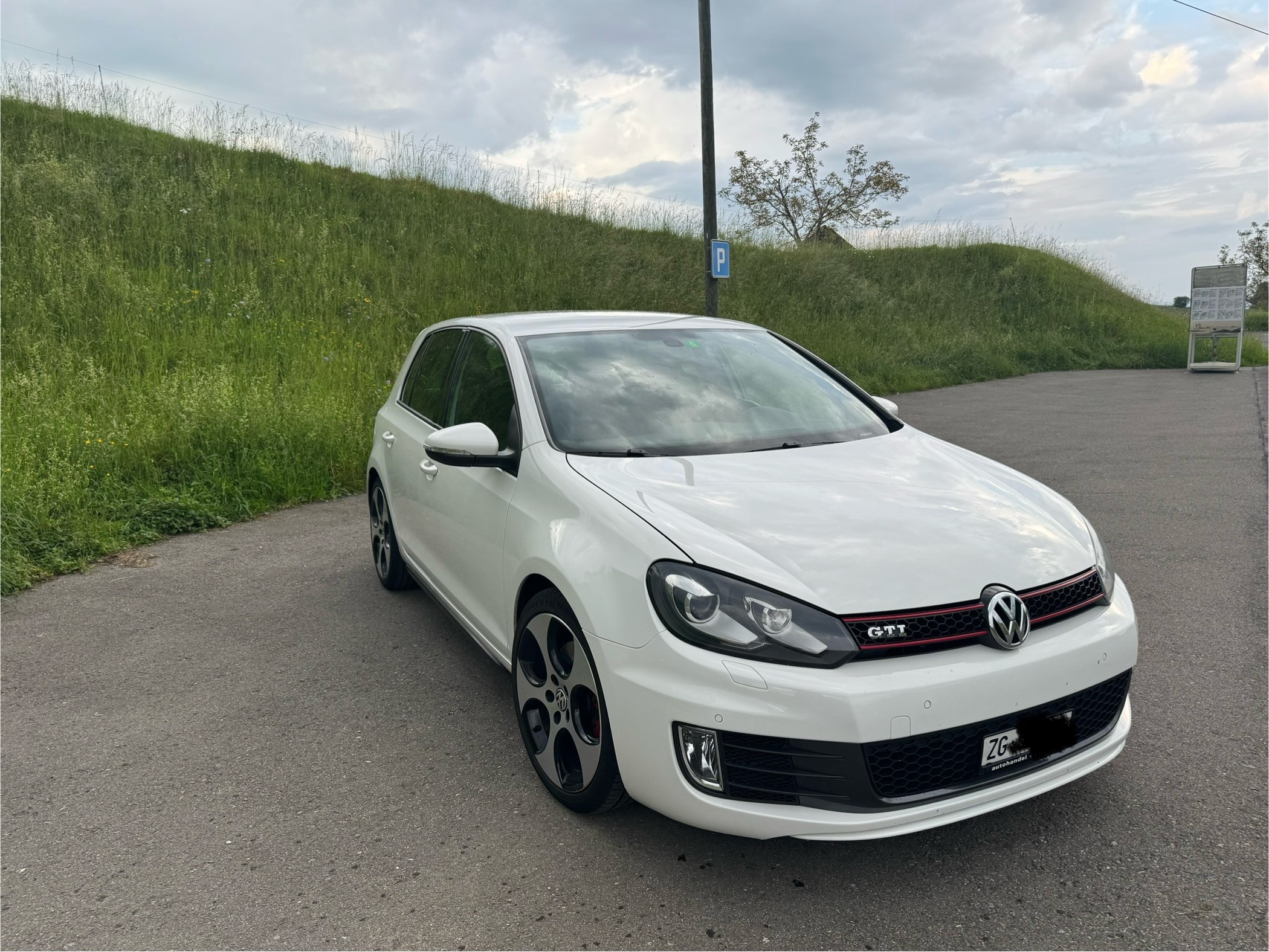 VW Golf 2.0 TSI GTI ab MFK 28.05.2024