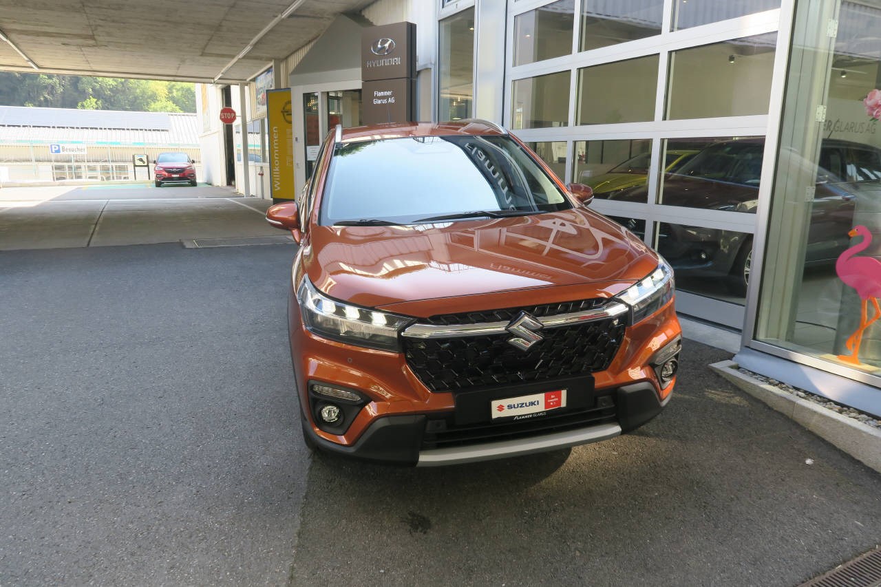 SUZUKI S-Cross 1.5 Piz Sulai Hybrid 4x4