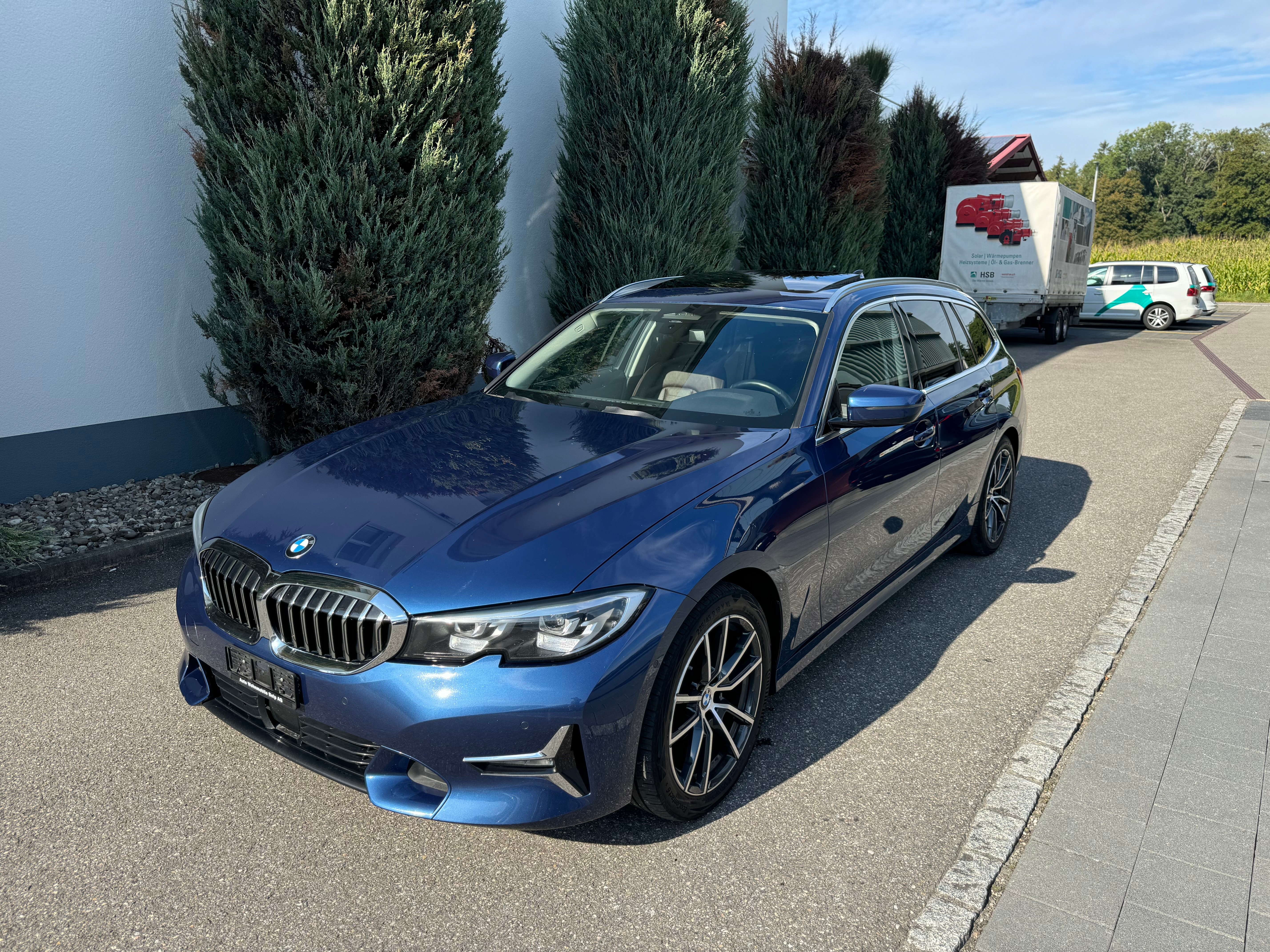 BMW 320d xDrive 48V Touring Luxury Line Steptronic