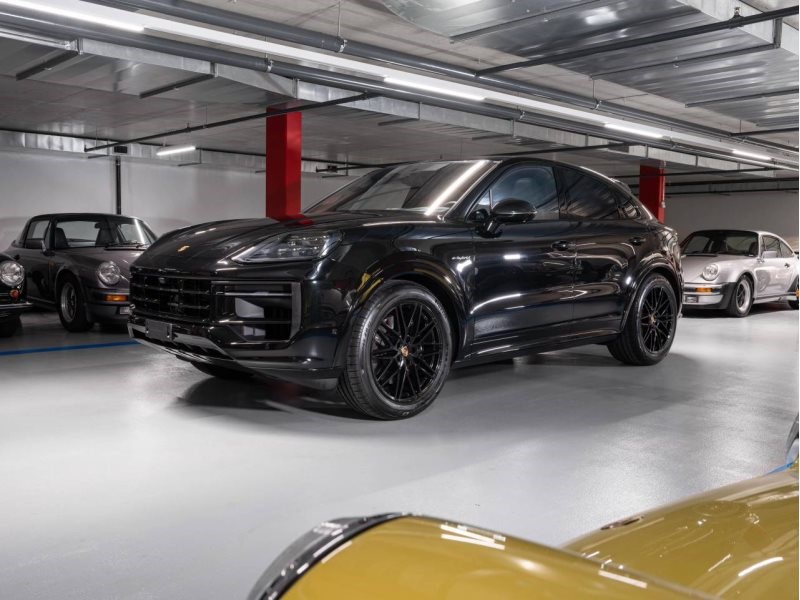 PORSCHE CAYENNE E-HYBRID Coupé